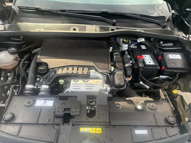 Citroen C4 view 7
