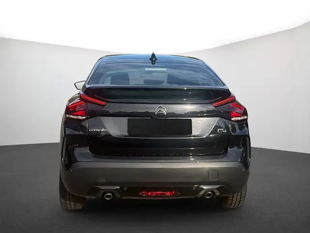 Citroen C4 view 4
