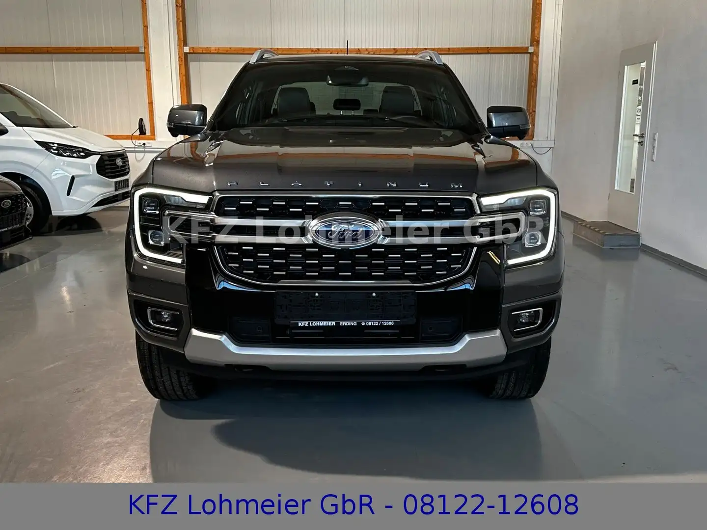 Ford Ranger 3.0 DK e-4WD Platinum *VOLL* Grau - 2