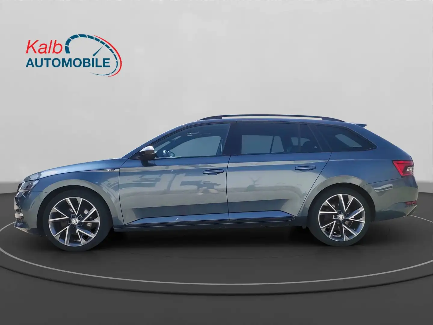 Skoda Superb SUPERB COMBI 1,4 TSI iV SPORTLINE+NAVI+PANO+RFK Grau - 2