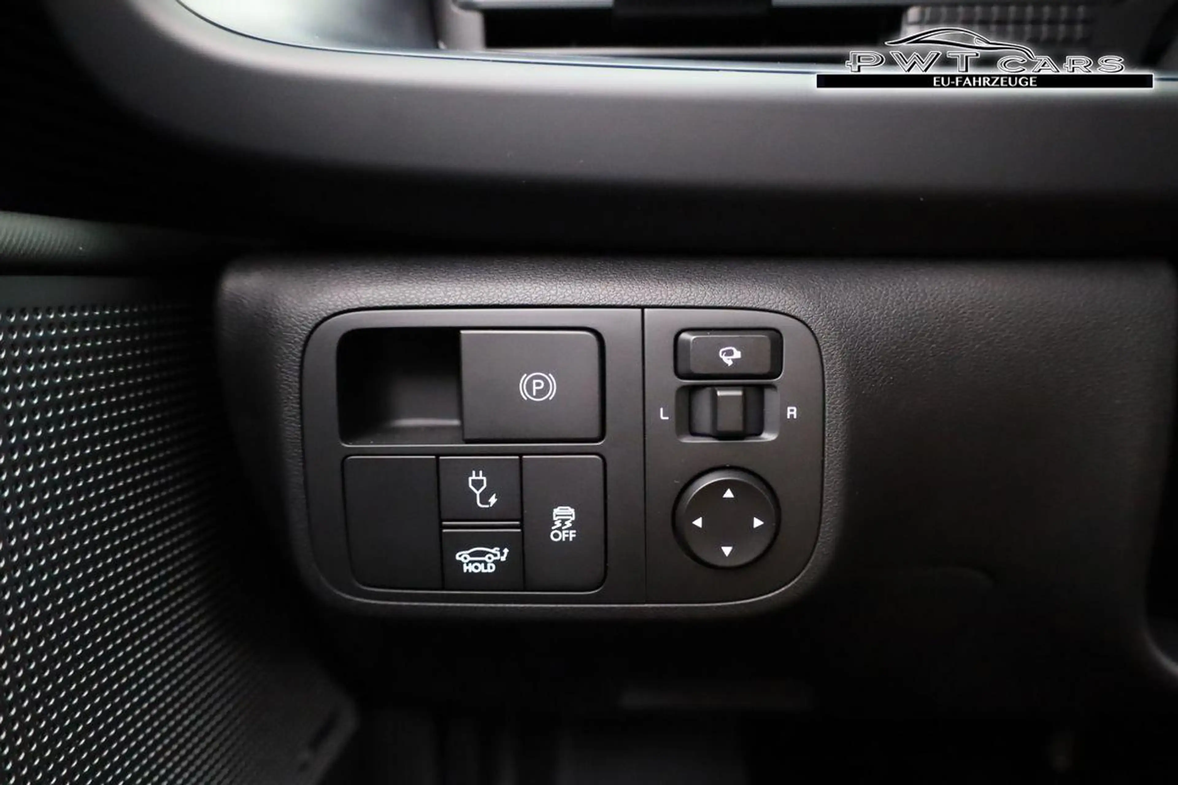 Hyundai IONIQ 6 Top Line Elektro 4WD Top-LINE 4WD, HuD, Navi, M... — photo 8