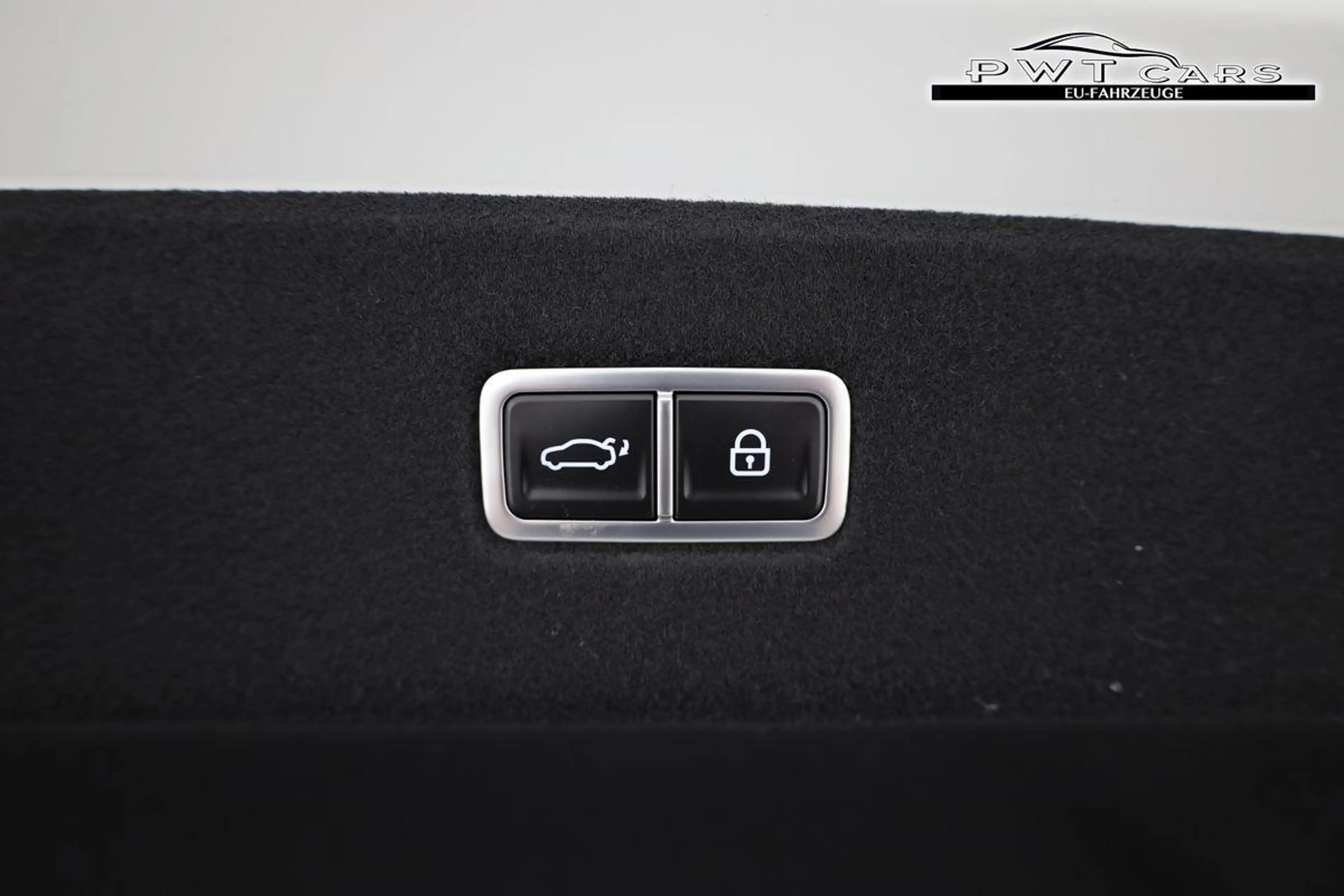 Hyundai IONIQ 6 Top Line Elektro 4WD Top-LINE 4WD, HuD, Navi, M... — photo 14