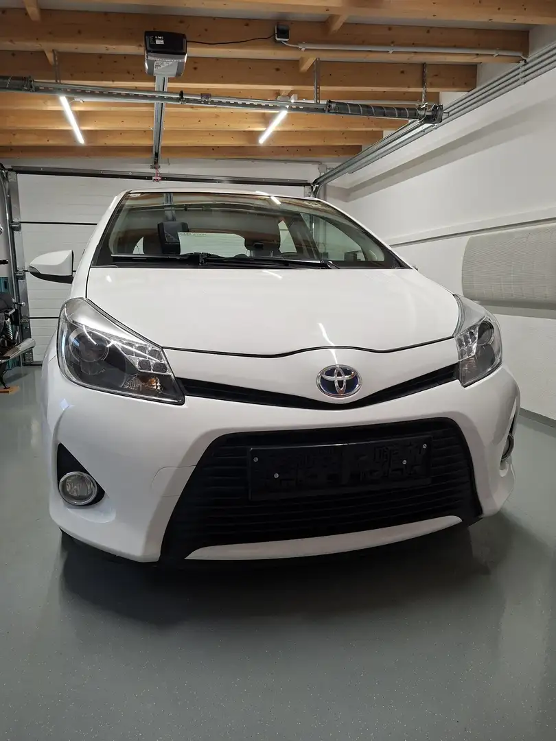 Toyota Yaris 1,5 VVT-i Hybrid Active - 1