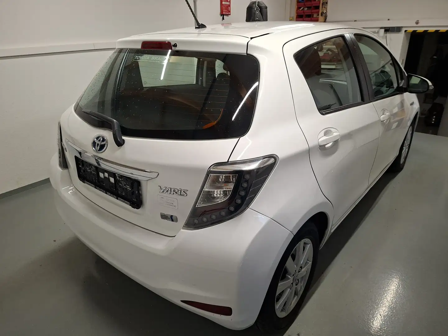 Toyota Yaris 1,5 VVT-i Hybrid Active - 2