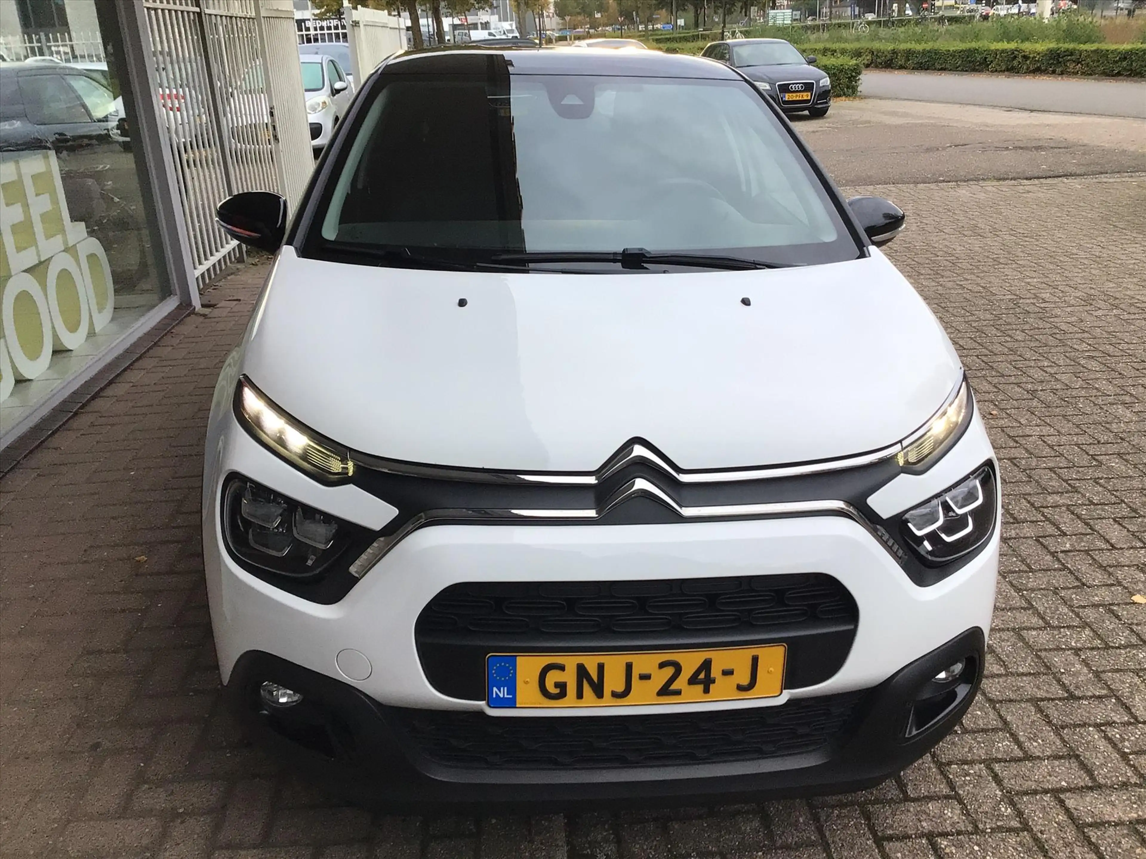 Citroen C3 1.2 PureTech 82pk S&S Shine — photo 6