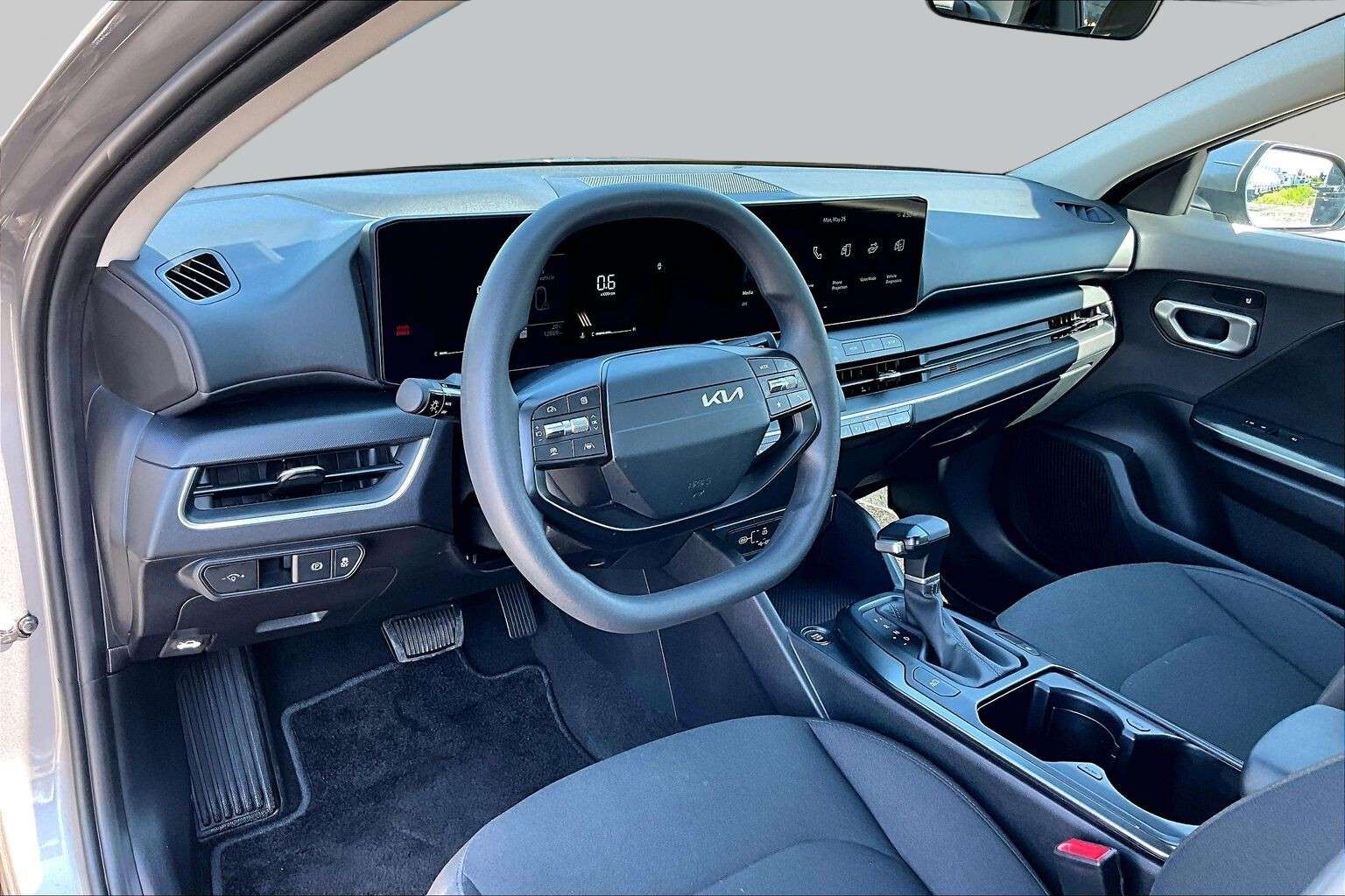 2026 Kia K4 TOUCHSCREEN | BLUETOOTH | CAMERA | — снимка 1