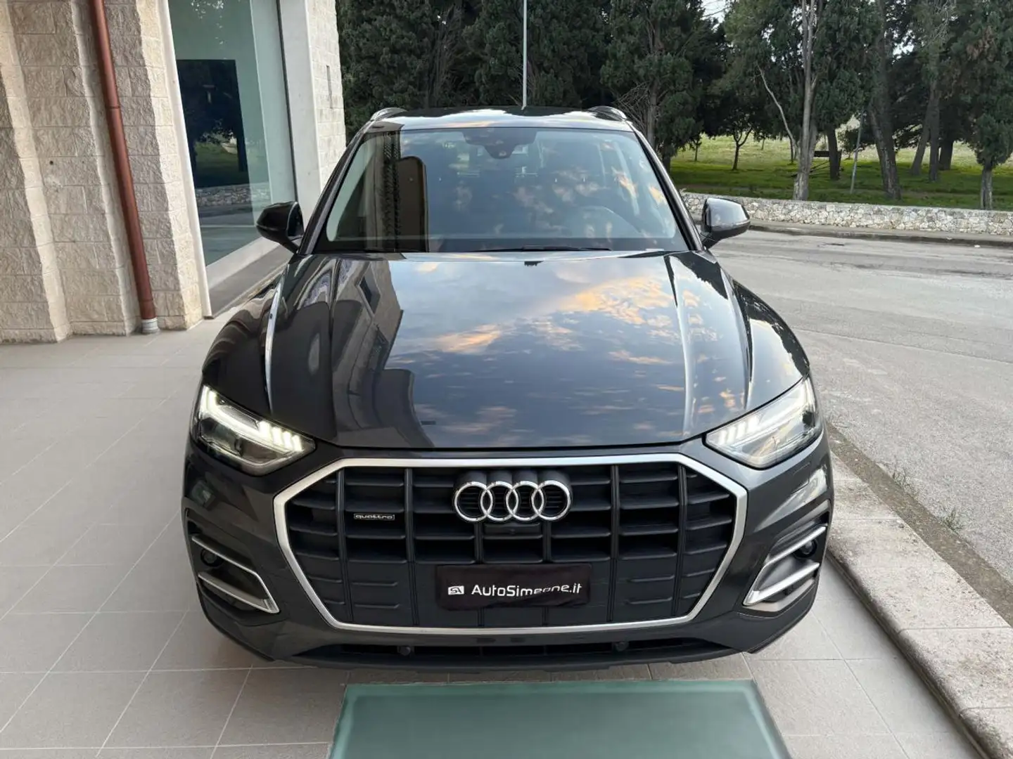 Audi Q5 40 TDI 204 CV quattro S tronic Business Advanced Grigio - 2