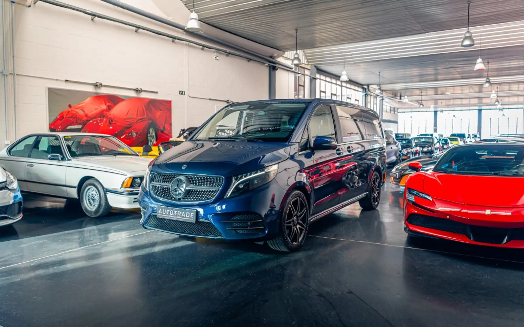 Mercedes-Benz V 300d Largo Avantgarde Azul - 1