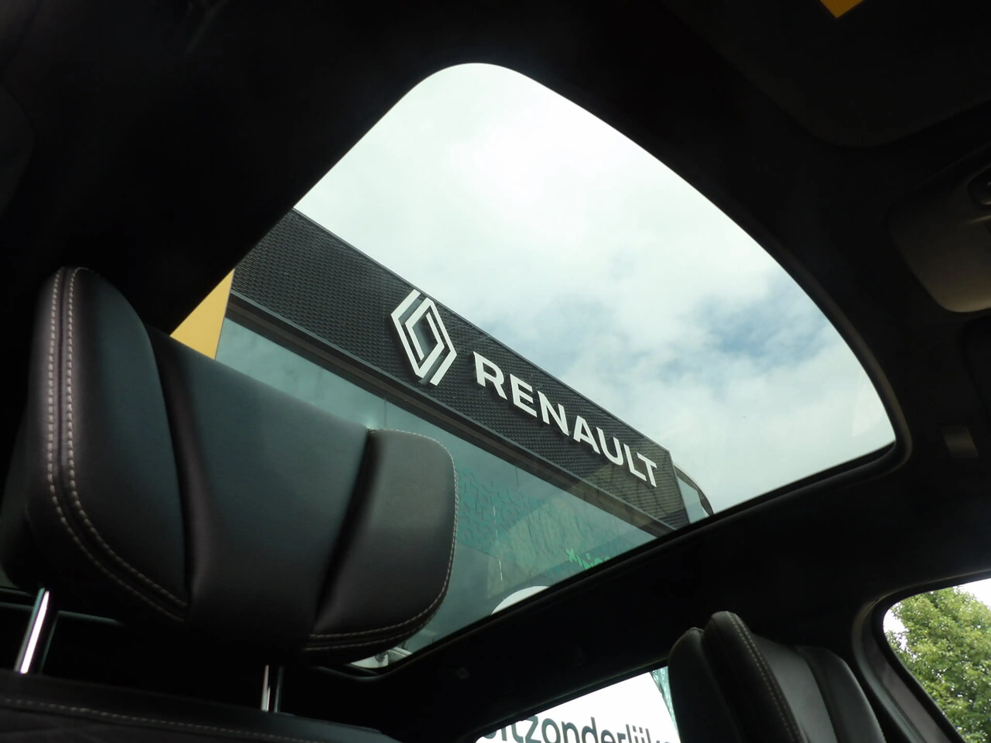 Renault Grand Scenic Black Edition TCe 140 EDC 7 plaatsen! — photo 5