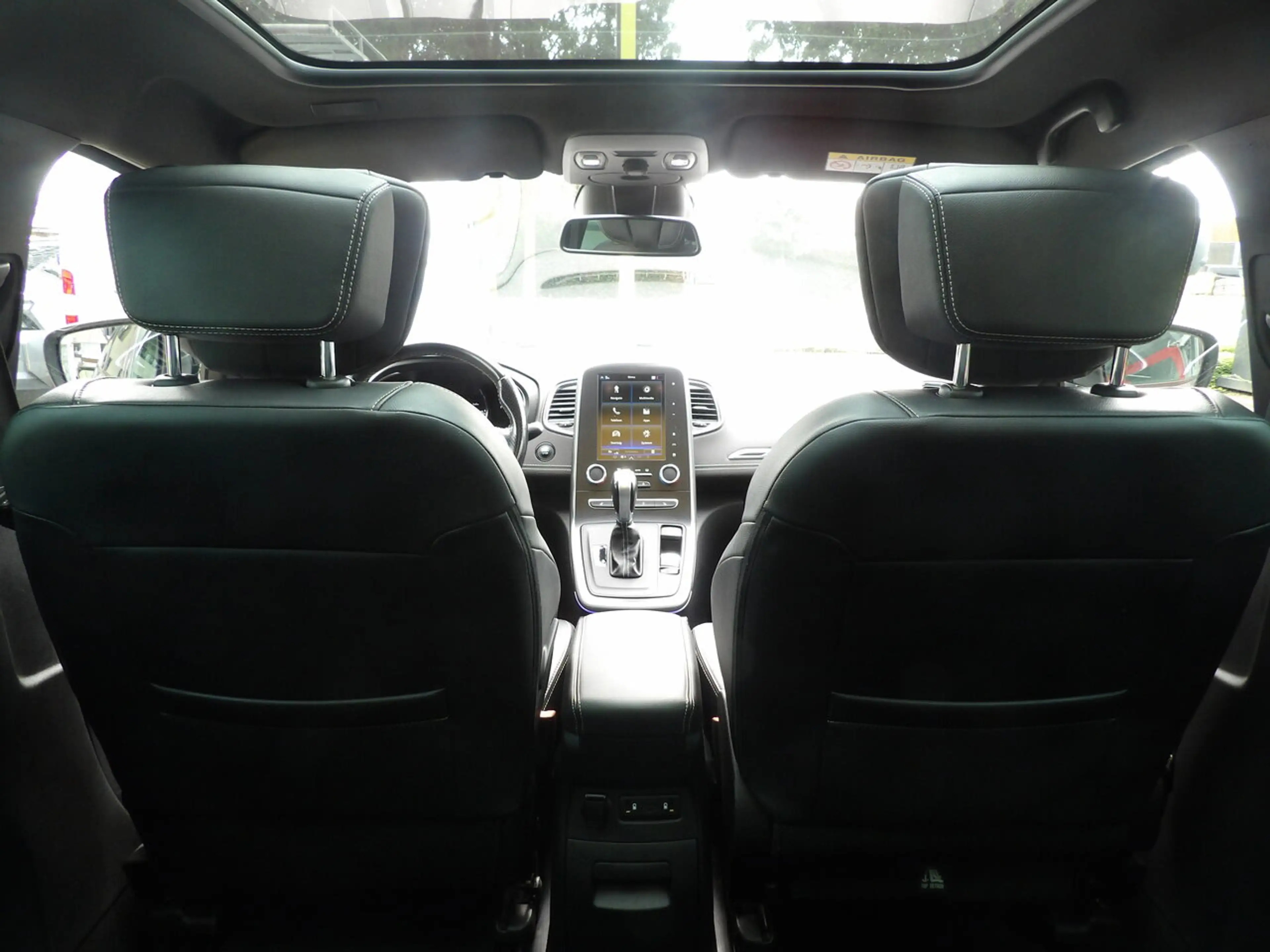 Renault Grand Scenic Black Edition TCe 140 EDC 7 plaatsen! — photo 9