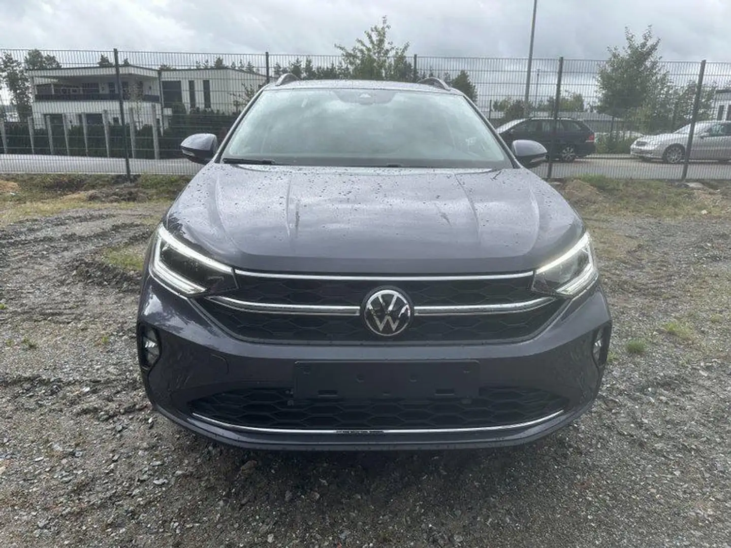 Volkswagen Taigo Life 1.0 TSI 7-Gang-DSG 85 kW (116 PS), Automatik Grau - 2