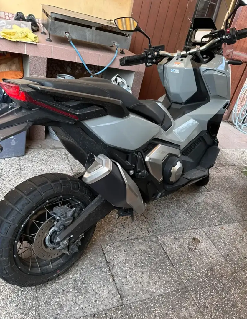 Honda X-ADV - 2