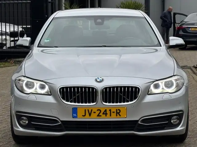 BMW 5 Series view 2