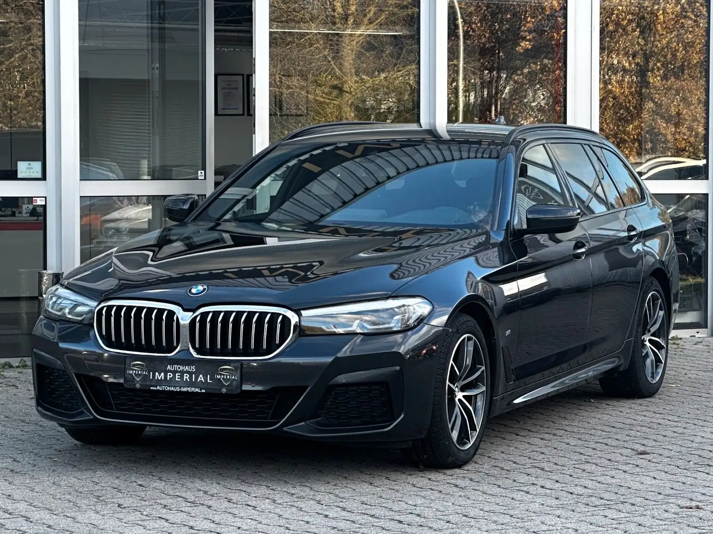 BMW 520 d M Sport 4xKLIMA+LC-PRO+Komfort+HiFi+RFK+AHK Gris - 1