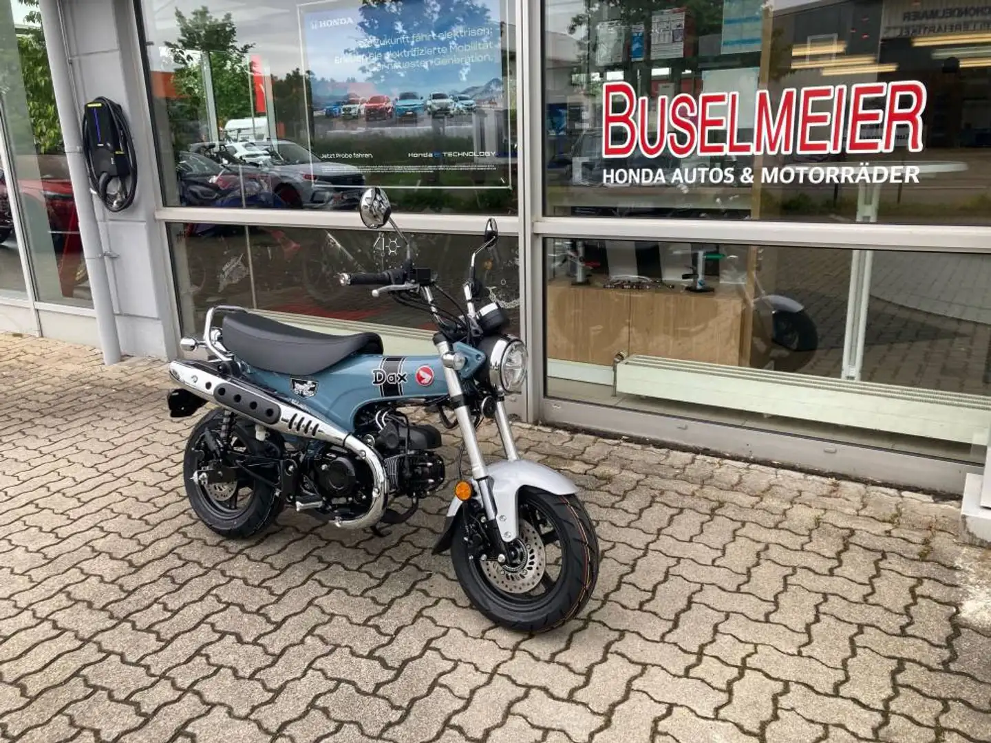 Honda DAX ST 125 - 2