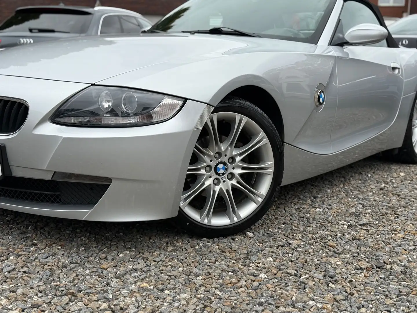 BMW Z4 Cabrio 2.0i M 18 Zoll Leder Sport-AGA SHZ TOP Silber - 2