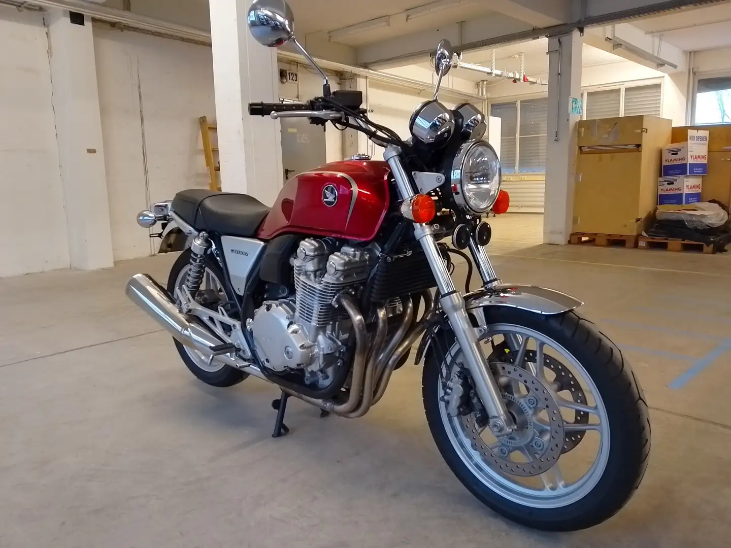Honda CB 1100 SC 65, ABS Rouge - 2