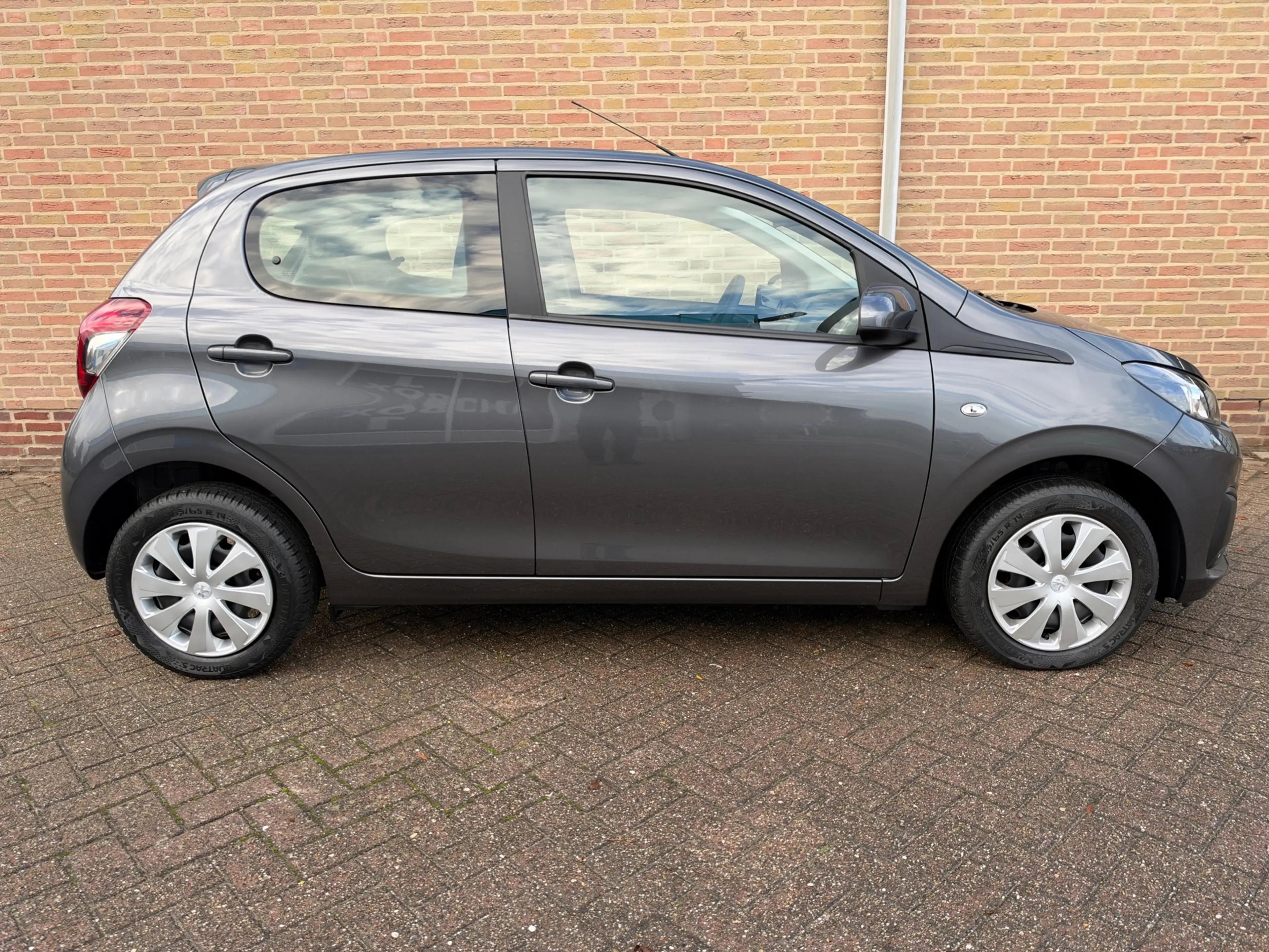 Peugeot 108 1.0 e-VTi Active — photo 6