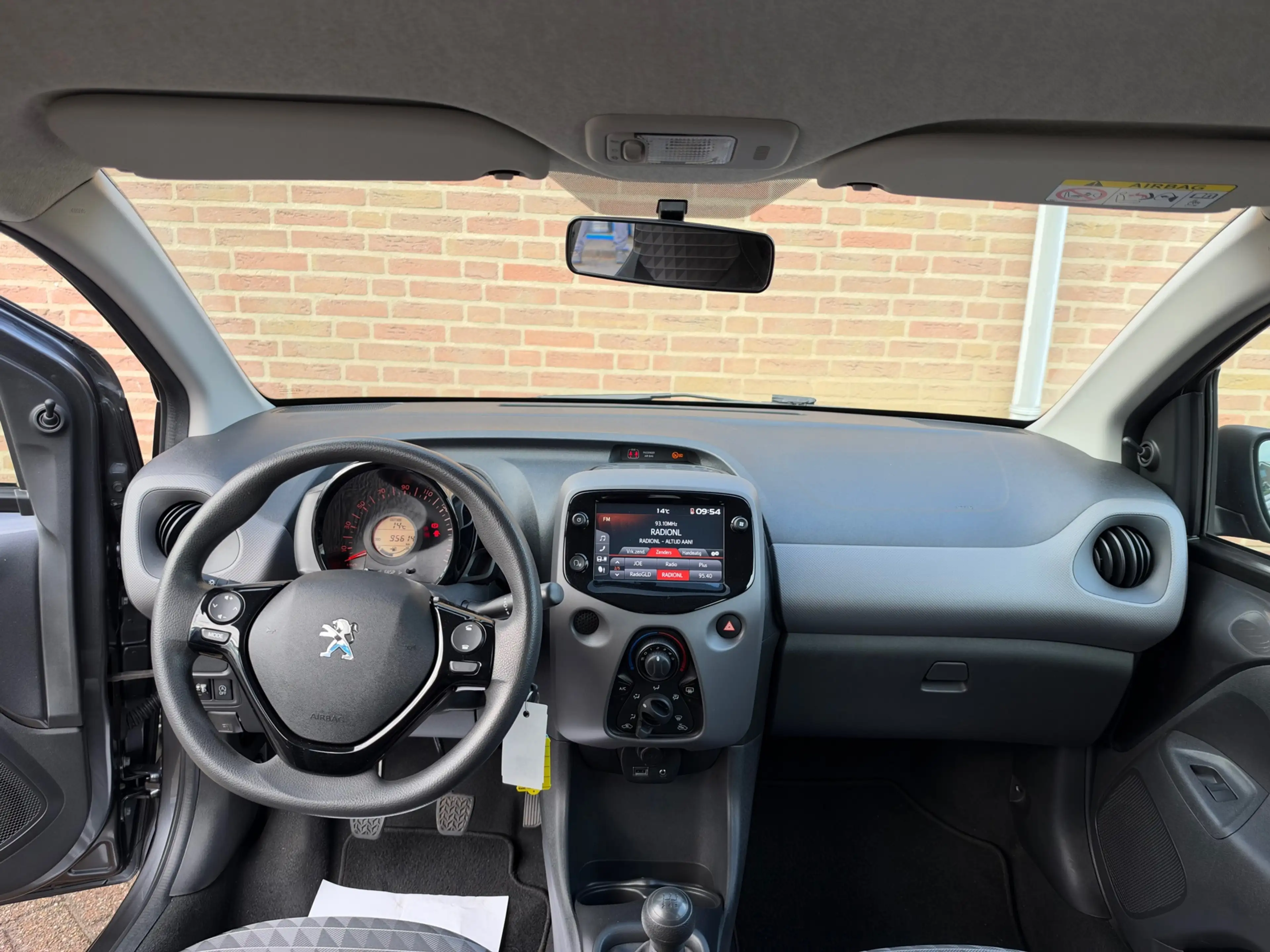 Peugeot 108 1.0 e-VTi Active — photo 14
