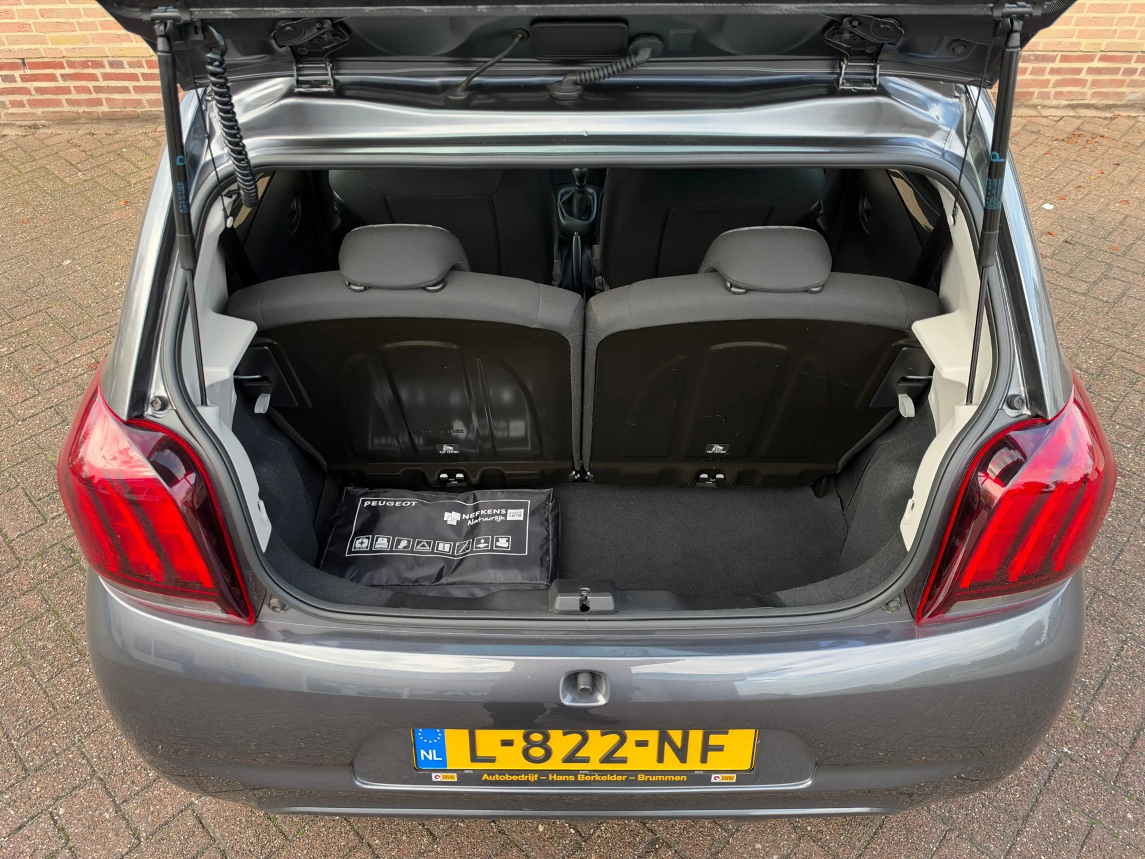Peugeot 108 1.0 e-VTi Active — photo 10
