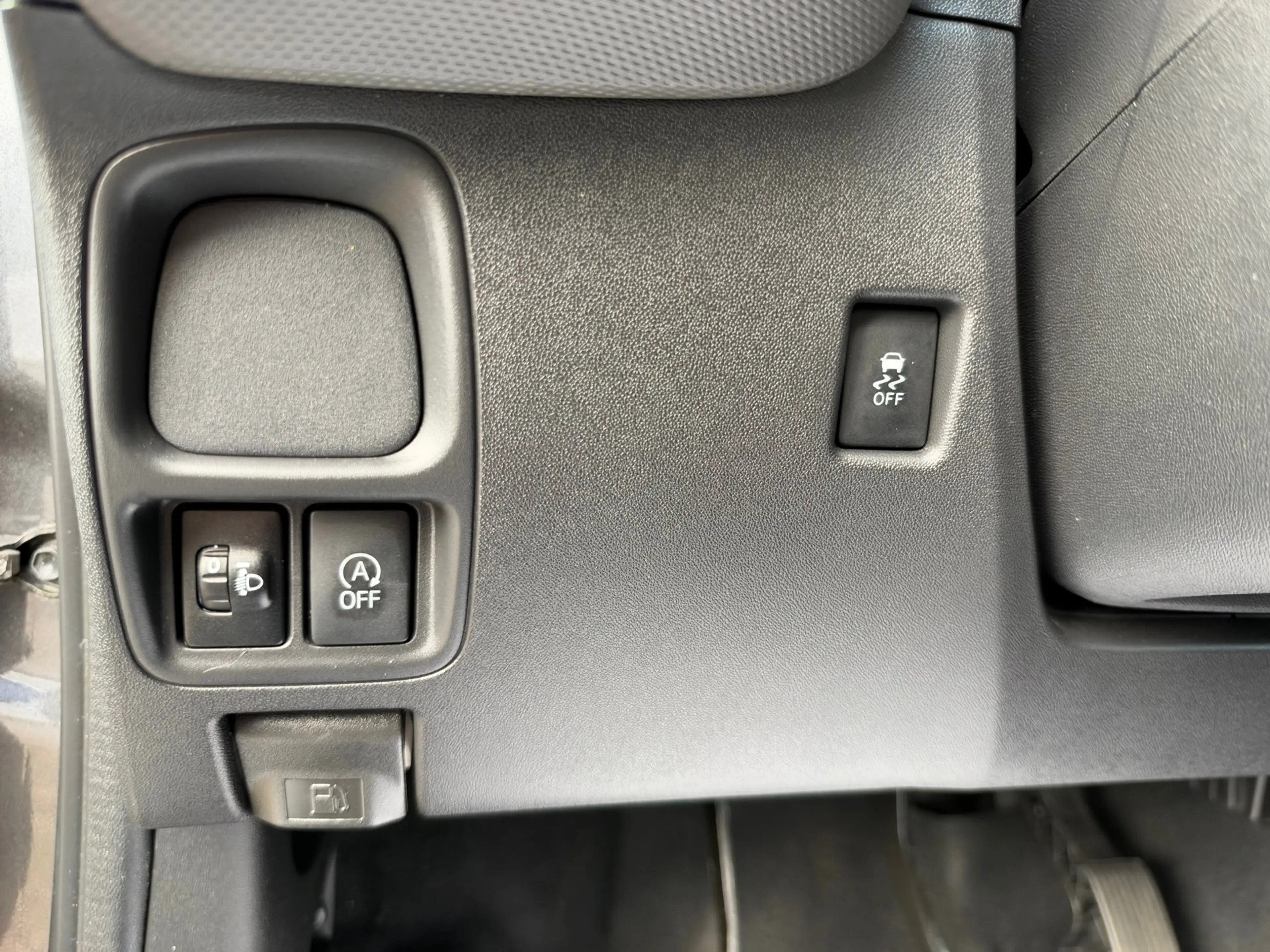 Peugeot 108 1.0 e-VTi Active — photo 16