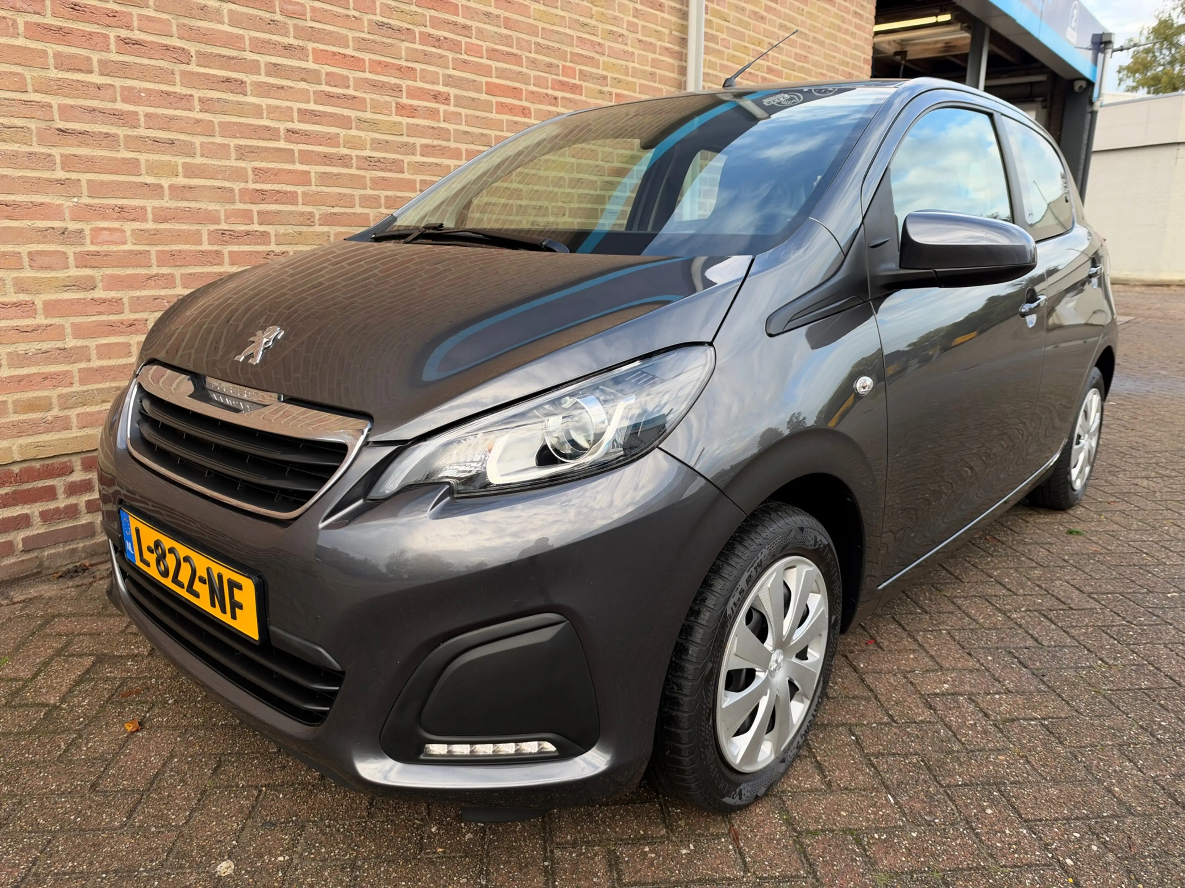 Peugeot 108 1.0 e-VTi Active — photo 4