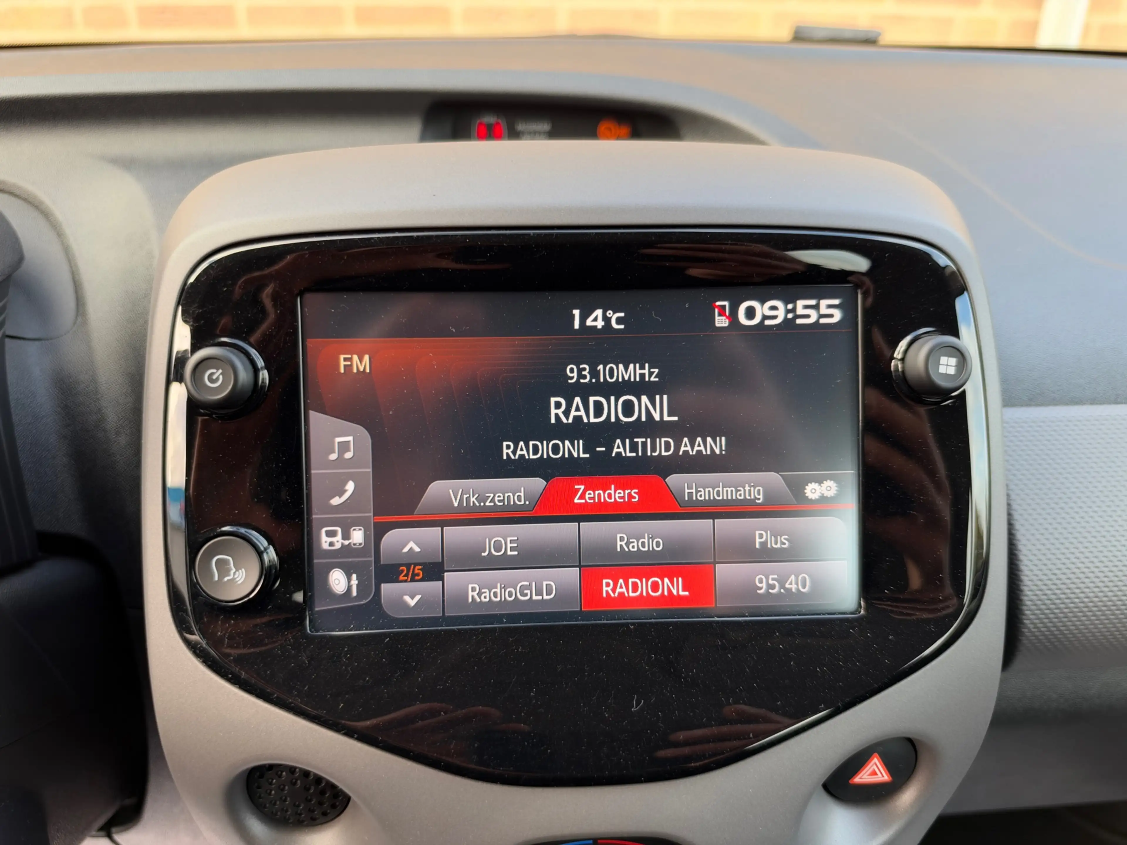 Peugeot 108 1.0 e-VTi Active — photo 22