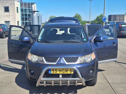 Mitsubishi Outlander €4950,-2.4 Inspire AIRCO APK TREKHAAK NAPPAS