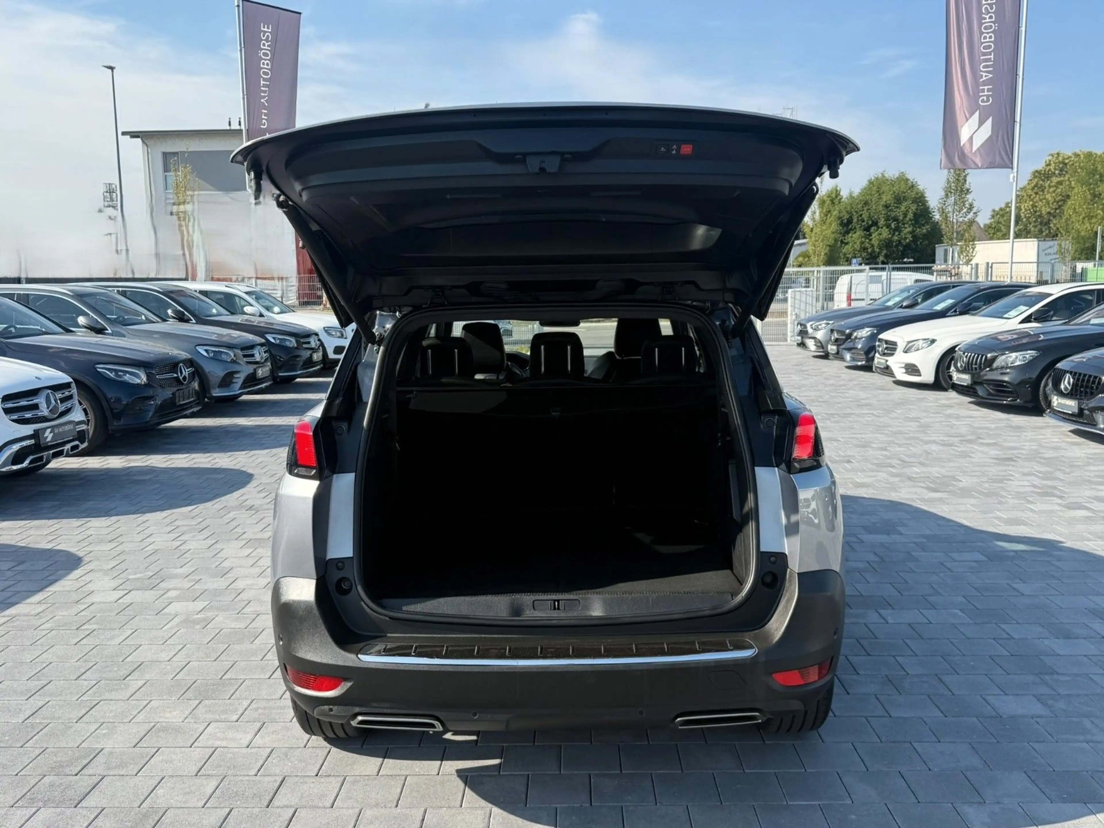 Peugeot 5008 Allure GT-Line*7-Sitzer*SPUR*TOT-WINKEL*KAM — photo 6
