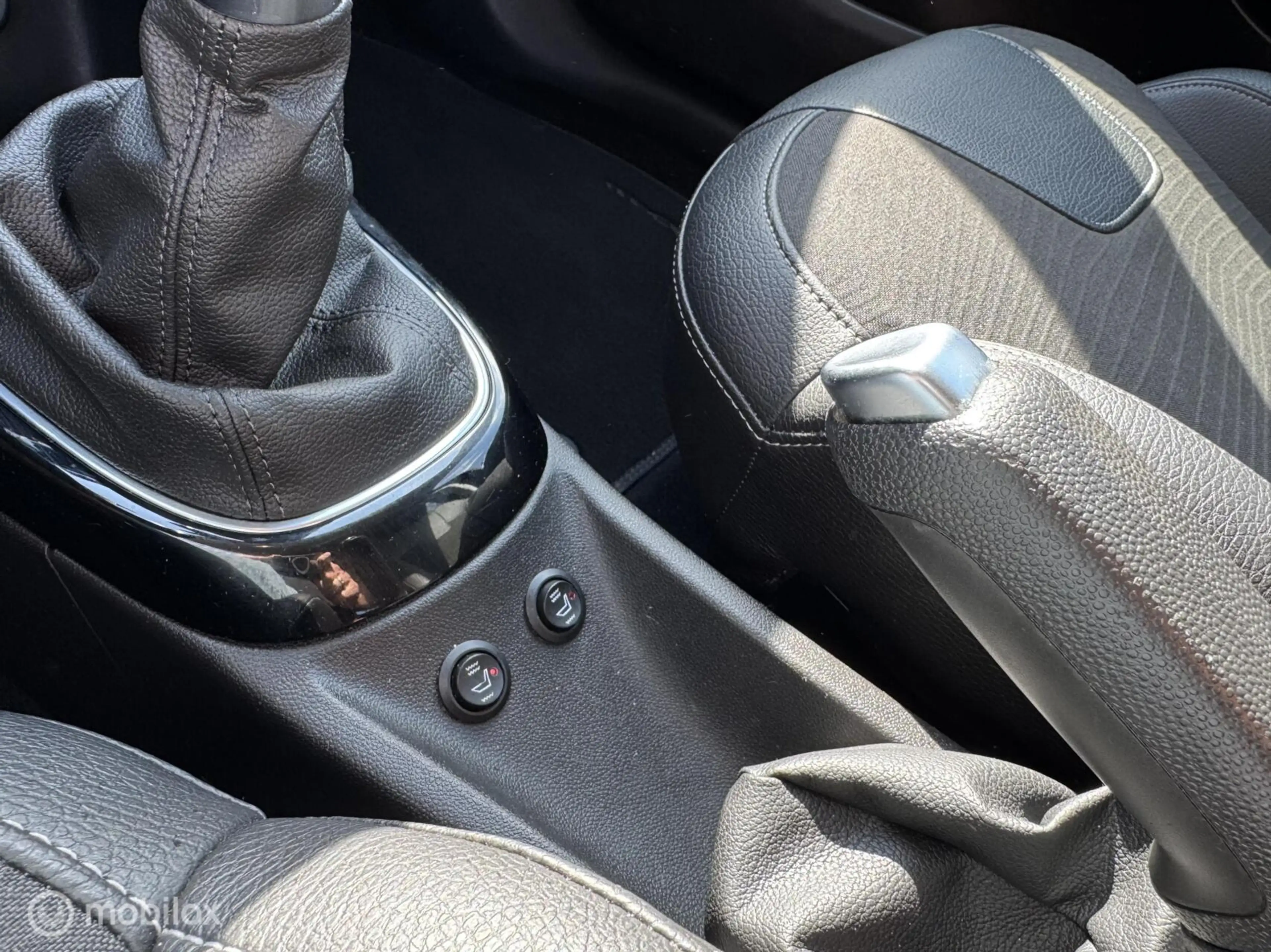 Opel Adam 1.2 - Nieuwe Apk — photo 15
