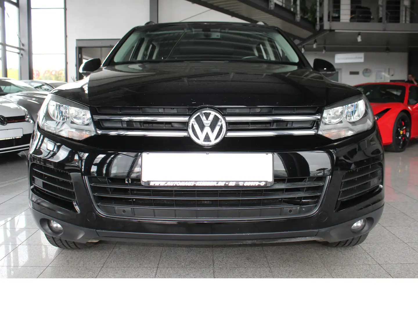 Volkswagen Touareg V6 3.0 TDI TIP NAV*AHK schwenkb.*TELEFON Schwarz - 2