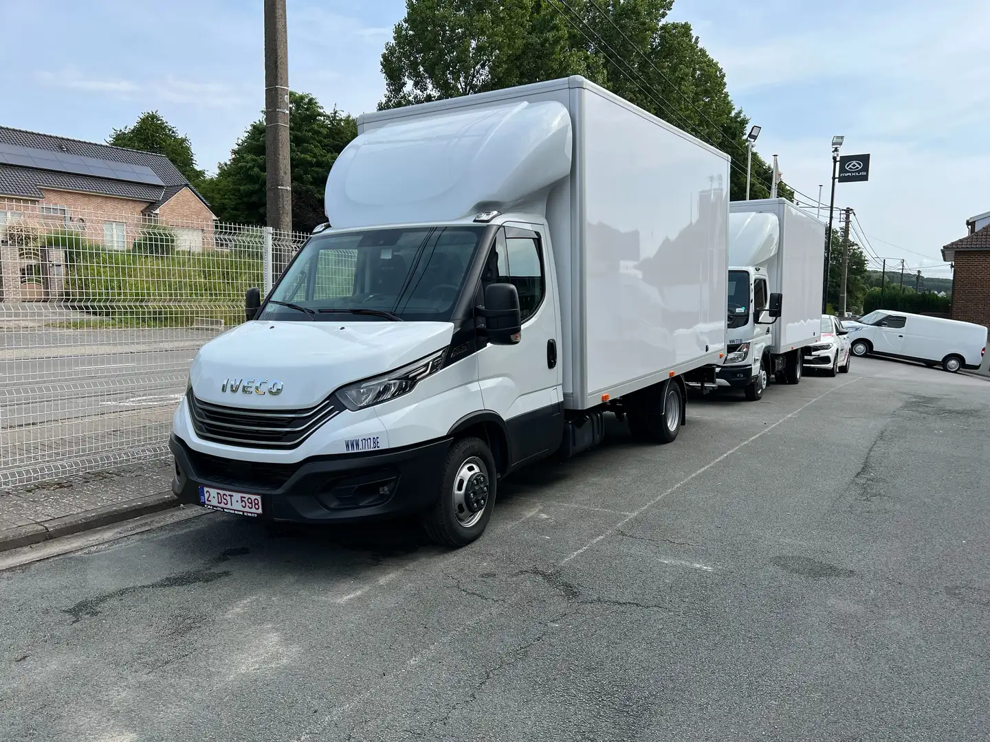 Iveco Daily 35C18HA8 Weiß - 2