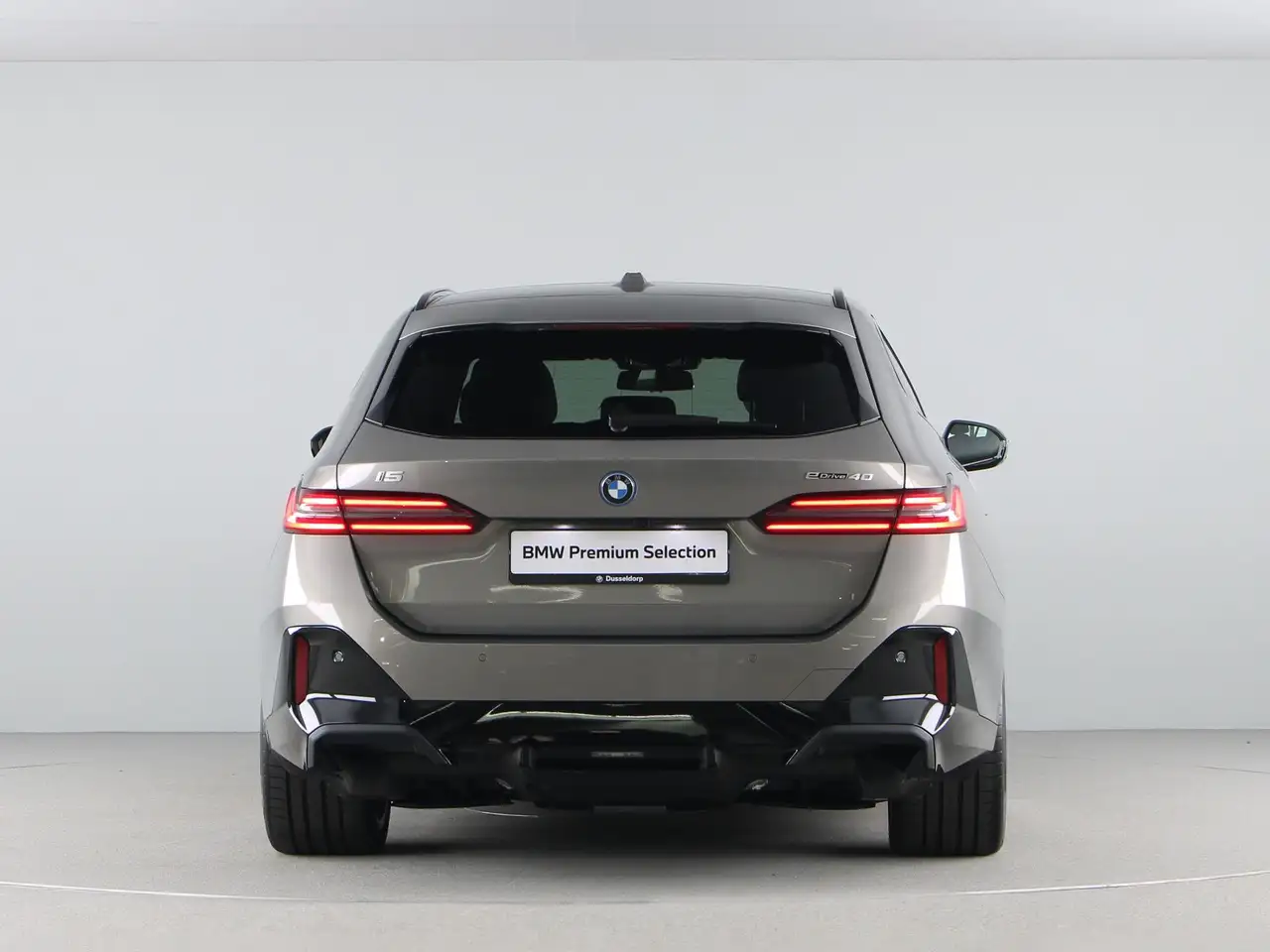 BMW i5 2026 — фото 10