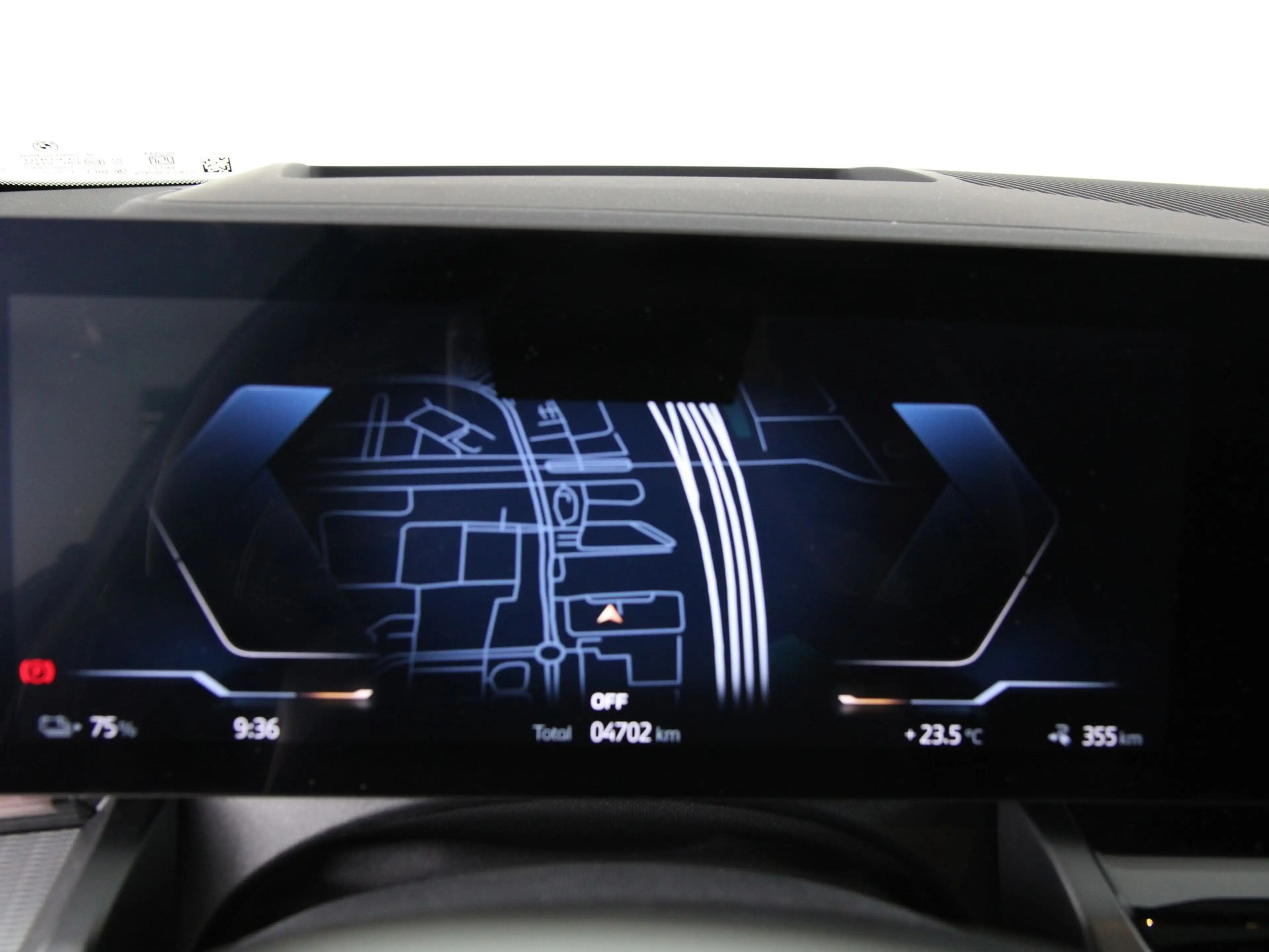 BMW i5 Touring eDrive40 84 kWh M-sport Pro — photo 3