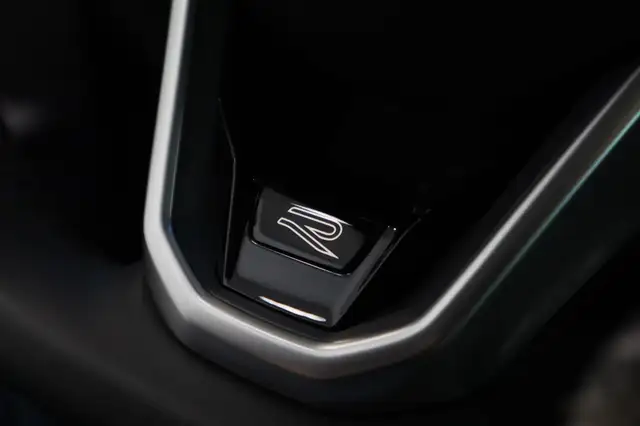 Volkswagen Golf view 10