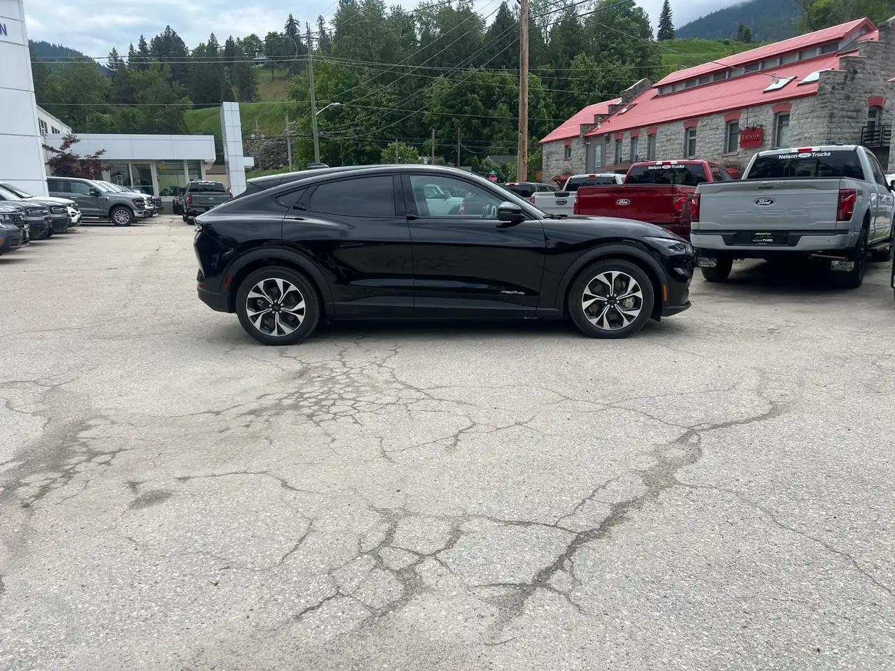 Ford Mustang Mach-E снимка Ford Mustang Mach-E