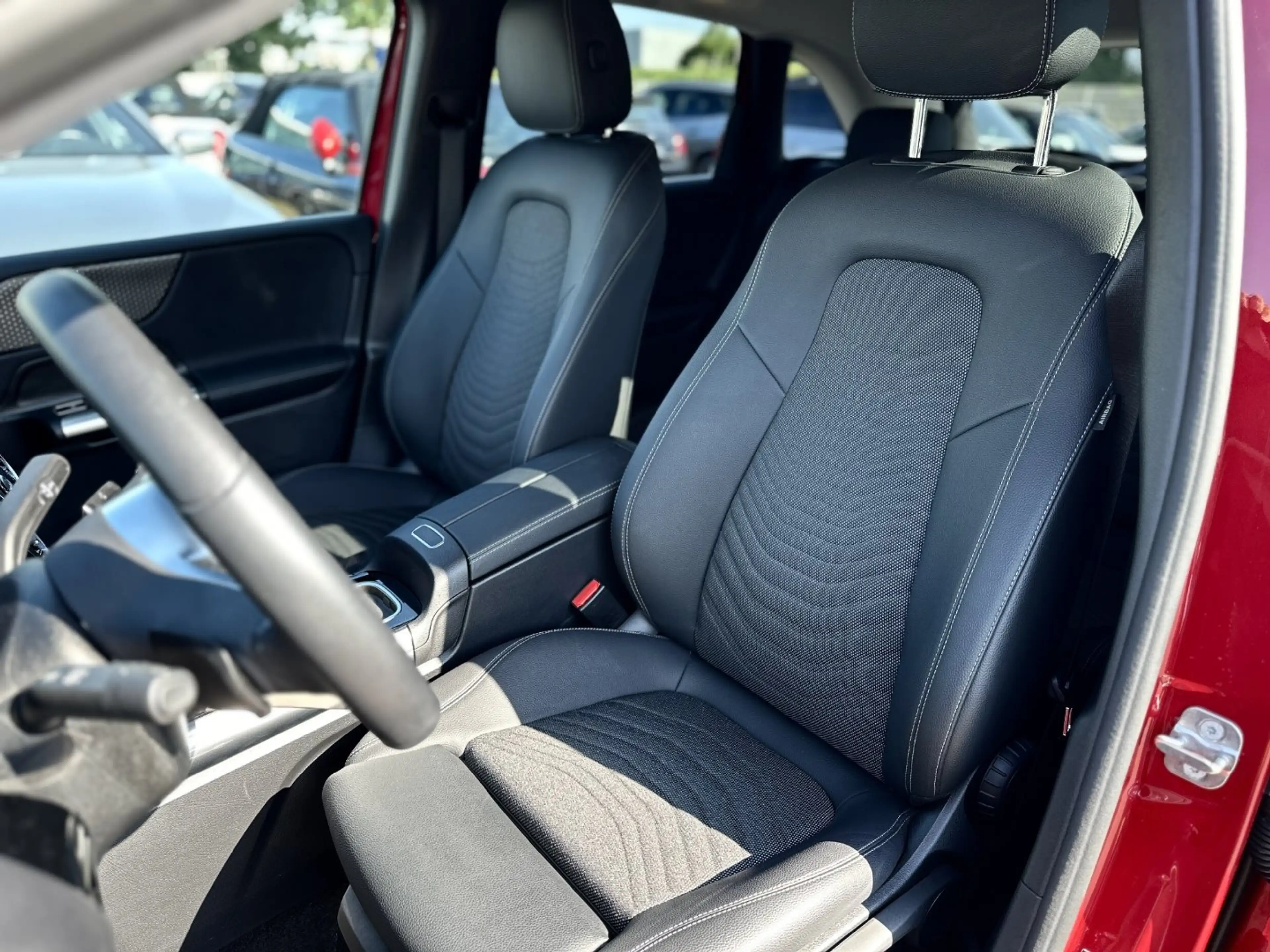 Mercedes-Benz B 250 e 8G-DCT DAB LED RFK AHK — photo 12