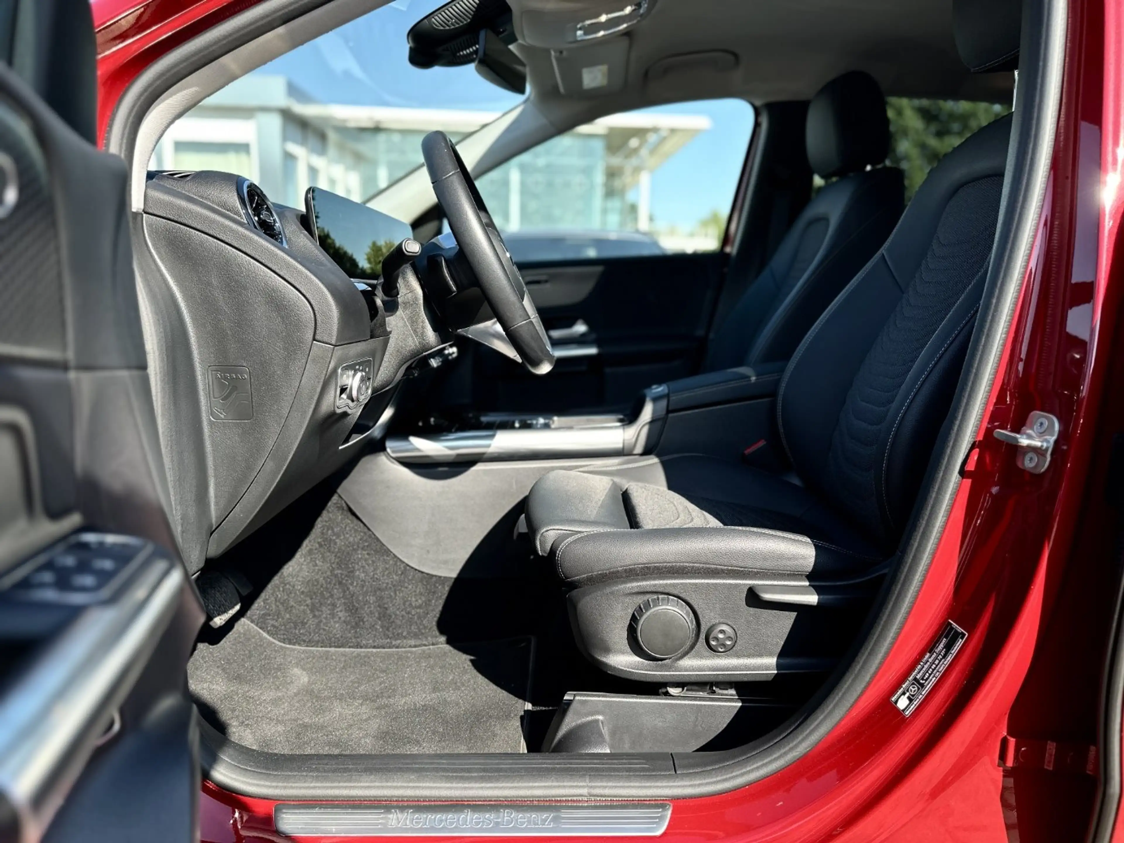 Mercedes-Benz B 250 e 8G-DCT DAB LED RFK AHK — photo 11