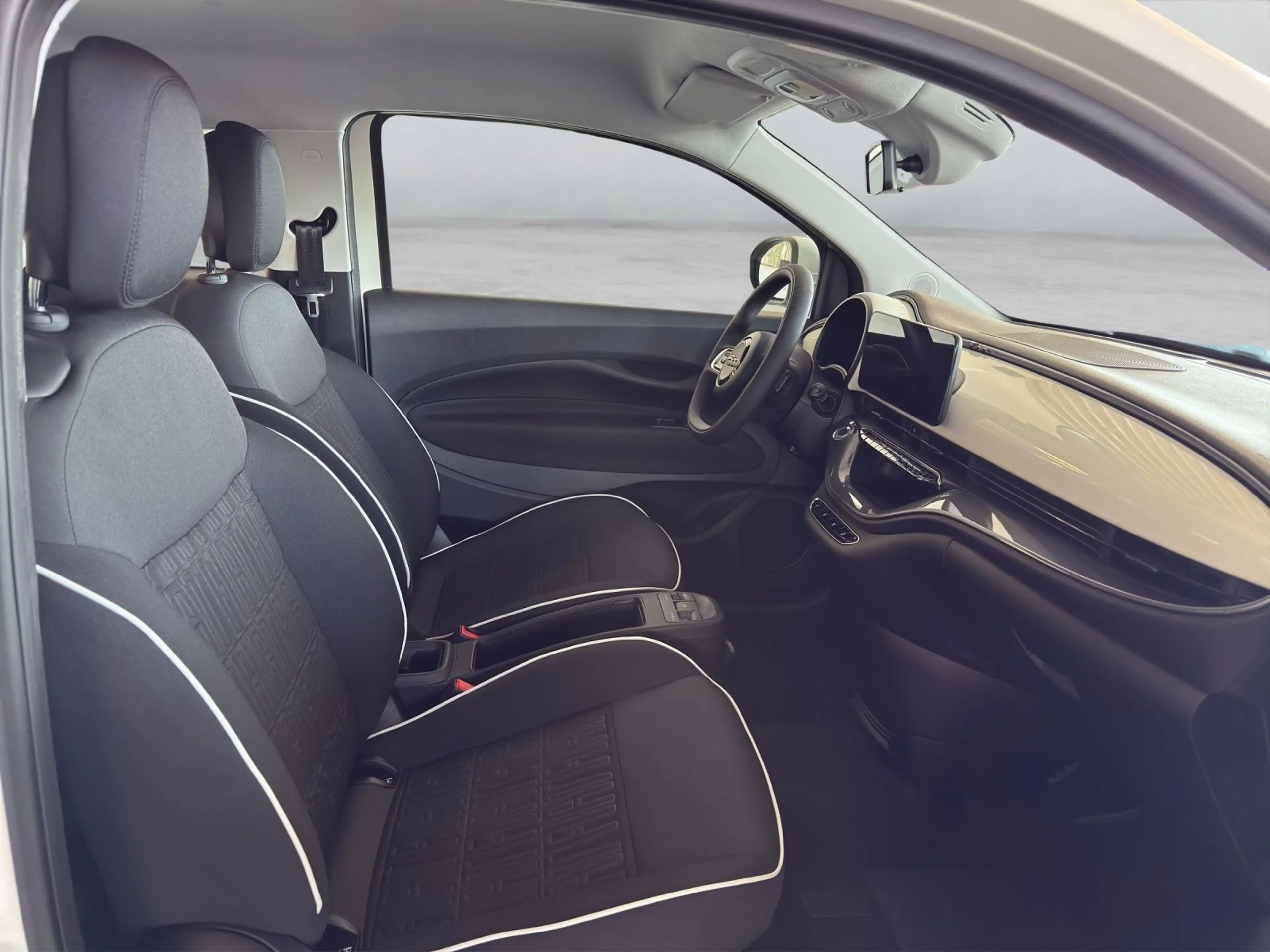 Fiat 500e Icon*Klimaauto*Kamera*Alu*Carplay*Keyless* — photo 9