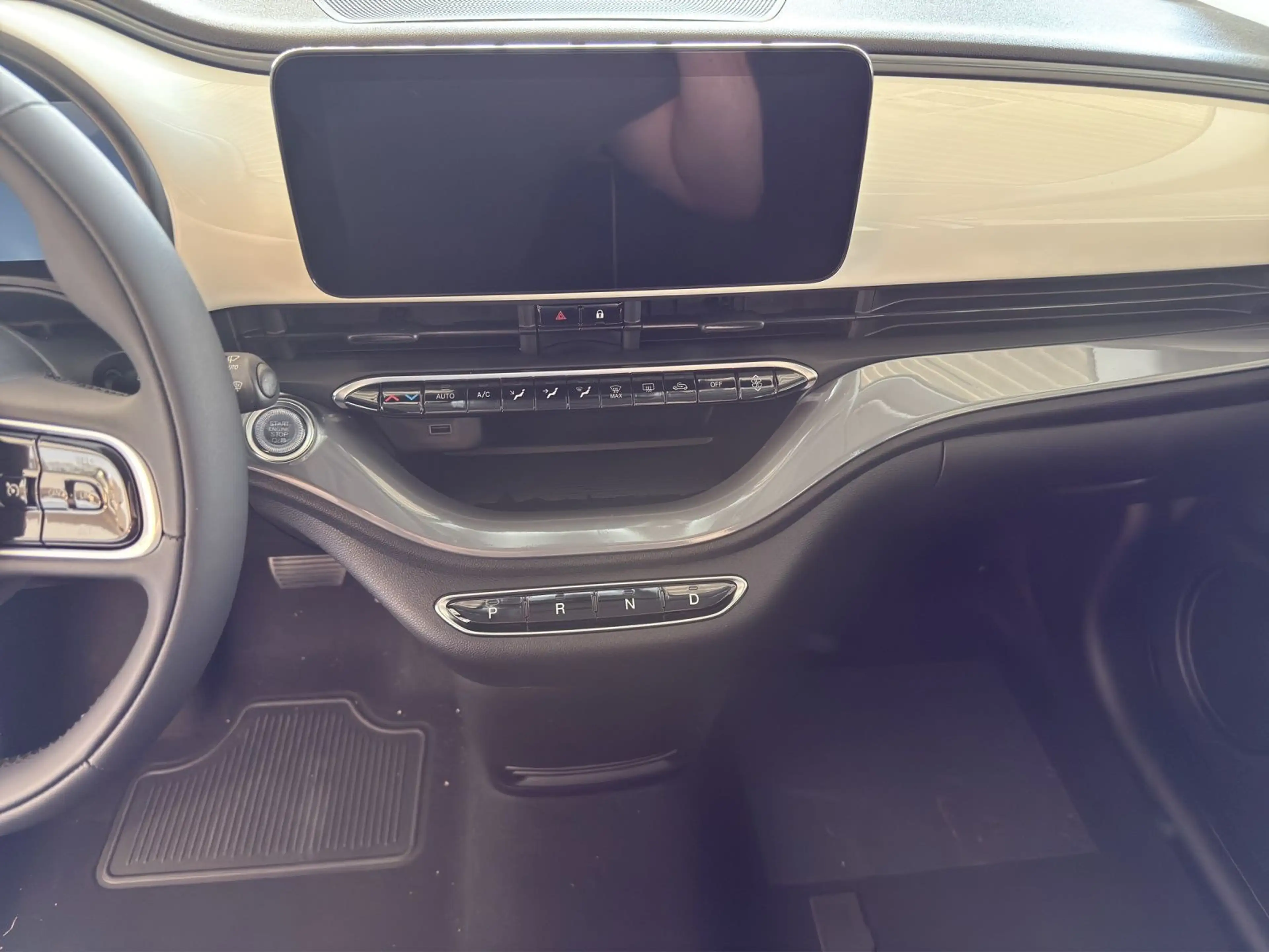 Fiat 500e Icon*Klimaauto*Kamera*Alu*Carplay*Keyless* — photo 13