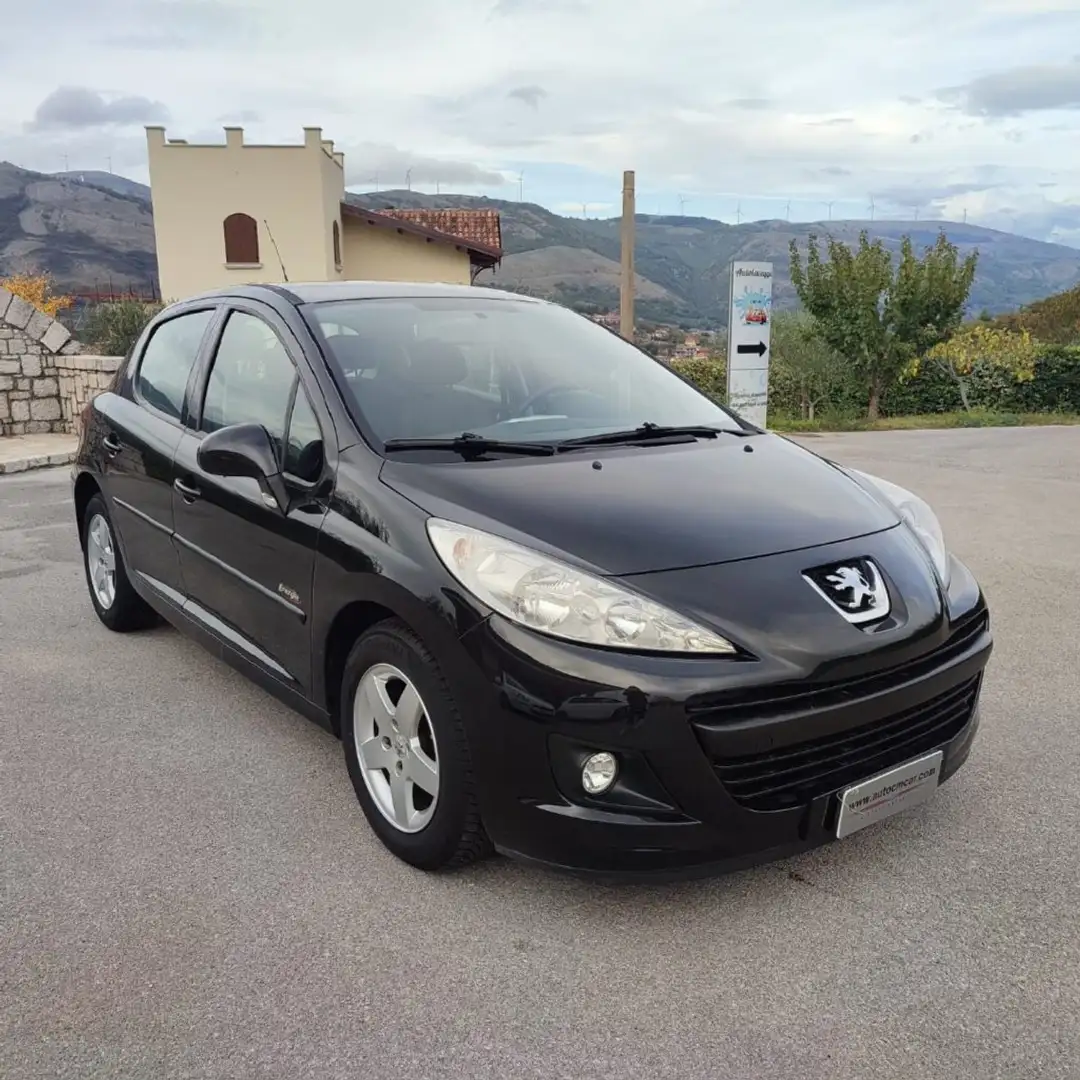 Peugeot 207 1.4 HDi 70CV 5p. Energie Sport Noir - 2