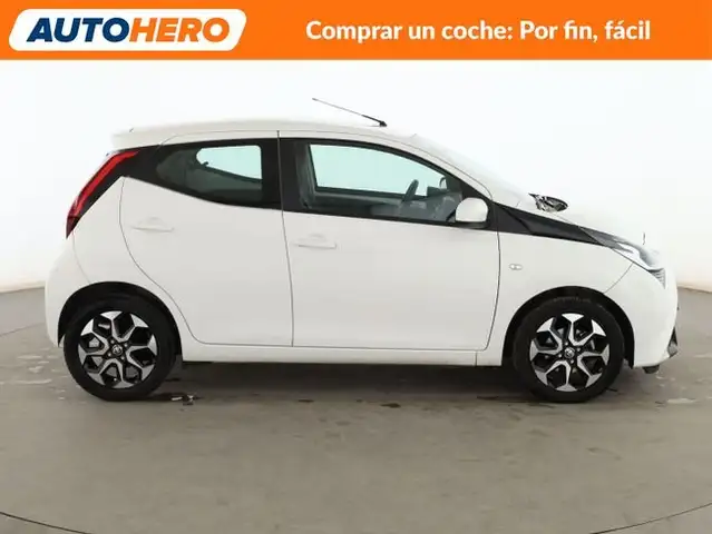 Toyota Aygo view 7