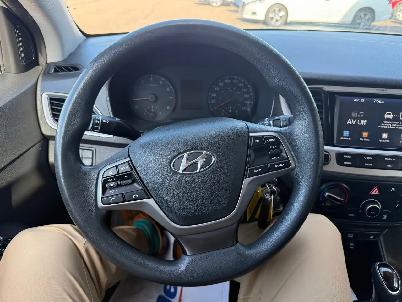 Hyundai ACCENT снимка Hyundai ACCENT