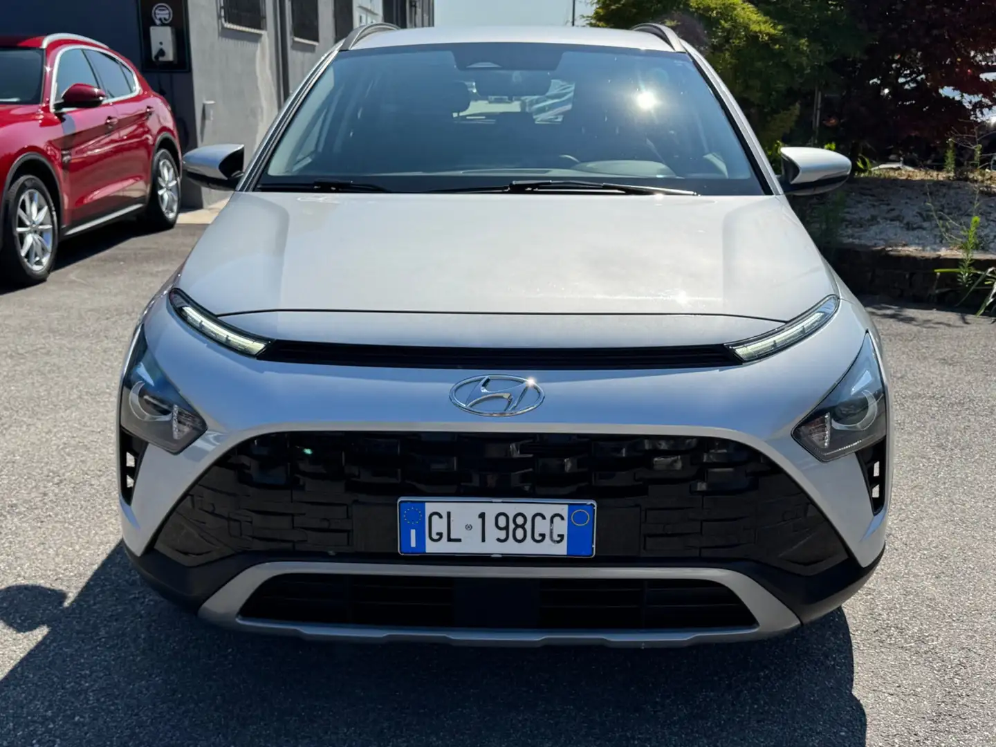 Hyundai BAYON 1.2 MPI MT XLine Grijs - 2