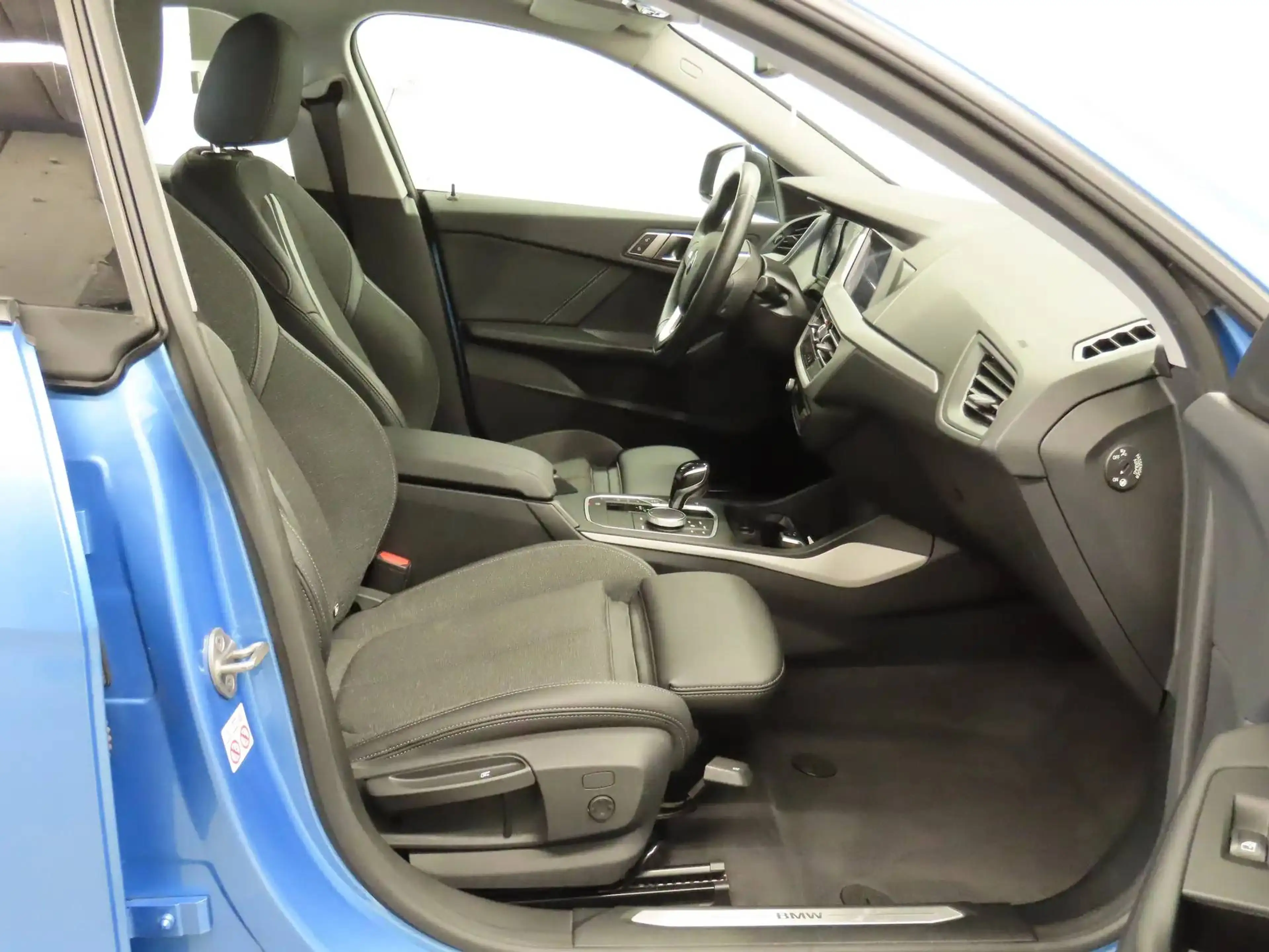 BMW 216 dA GranCoupé SIEGES SPORT-NAVI PRO-LED-CRUISE — photo 7