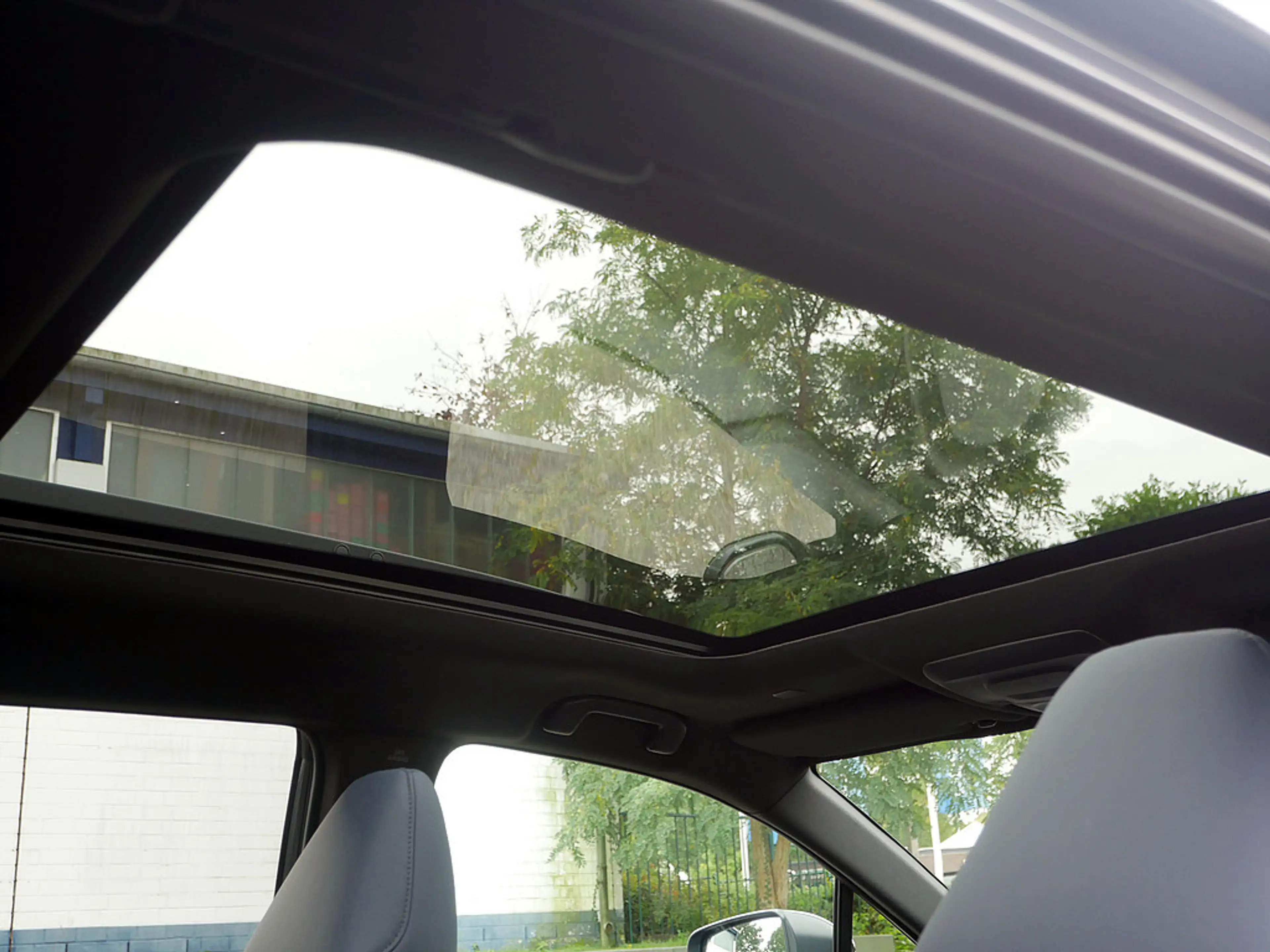 Subaru E-OUTBACK 75 AWD Planinum — photo 13