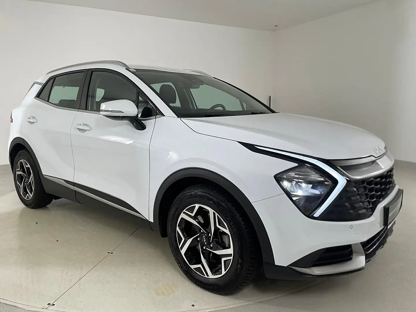 Kia Sportage 1,6 CRDI 48V Silber DCT Weiß - 2