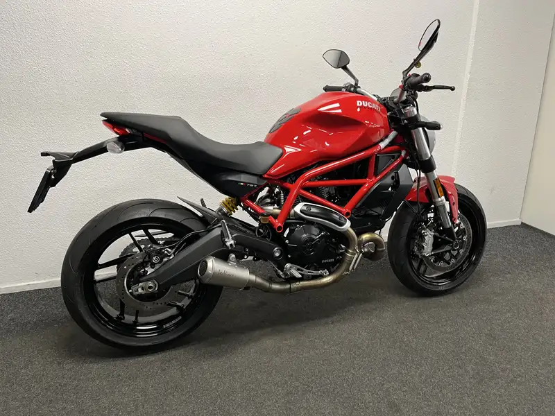 Ducati Monster 797 - foto 5