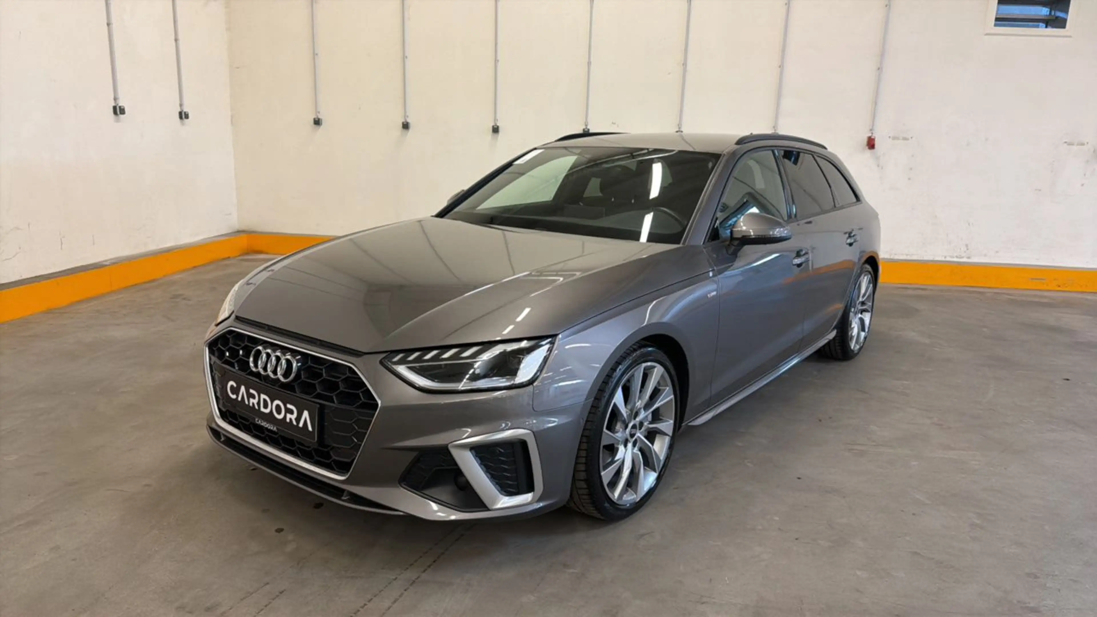 Audi A4 40 2.0 TDI S line Aut. LED*LEDER*360-KAMERA*AHK*R — photo 2
