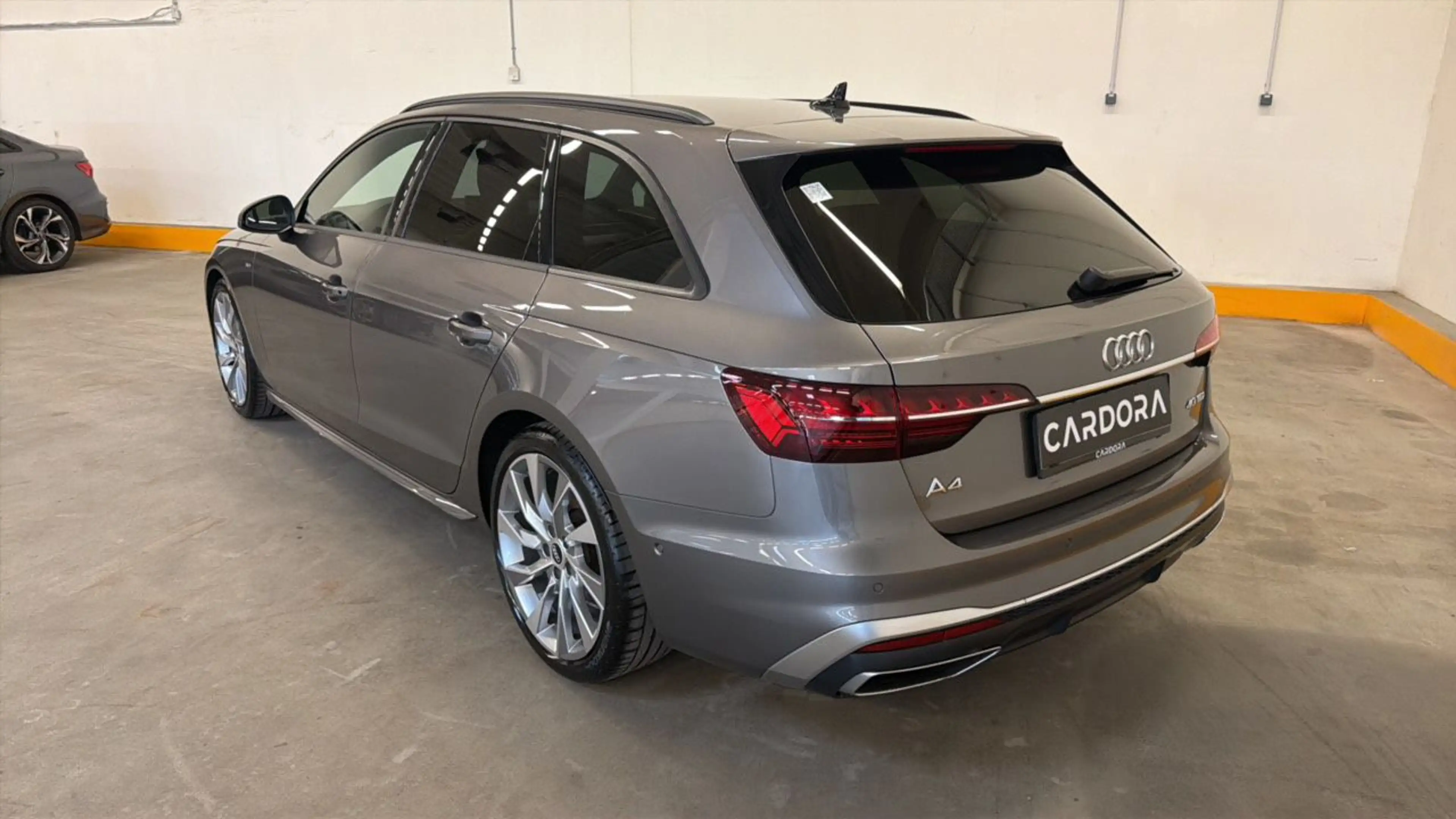Audi A4 40 2.0 TDI S line Aut. LED*LEDER*360-KAMERA*AHK*R — photo 5